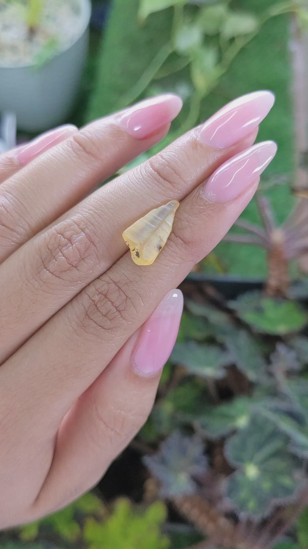 7.03 Ct. Yellow Sapphire Crystal from Ceylon (Sri Lanka) Size Video