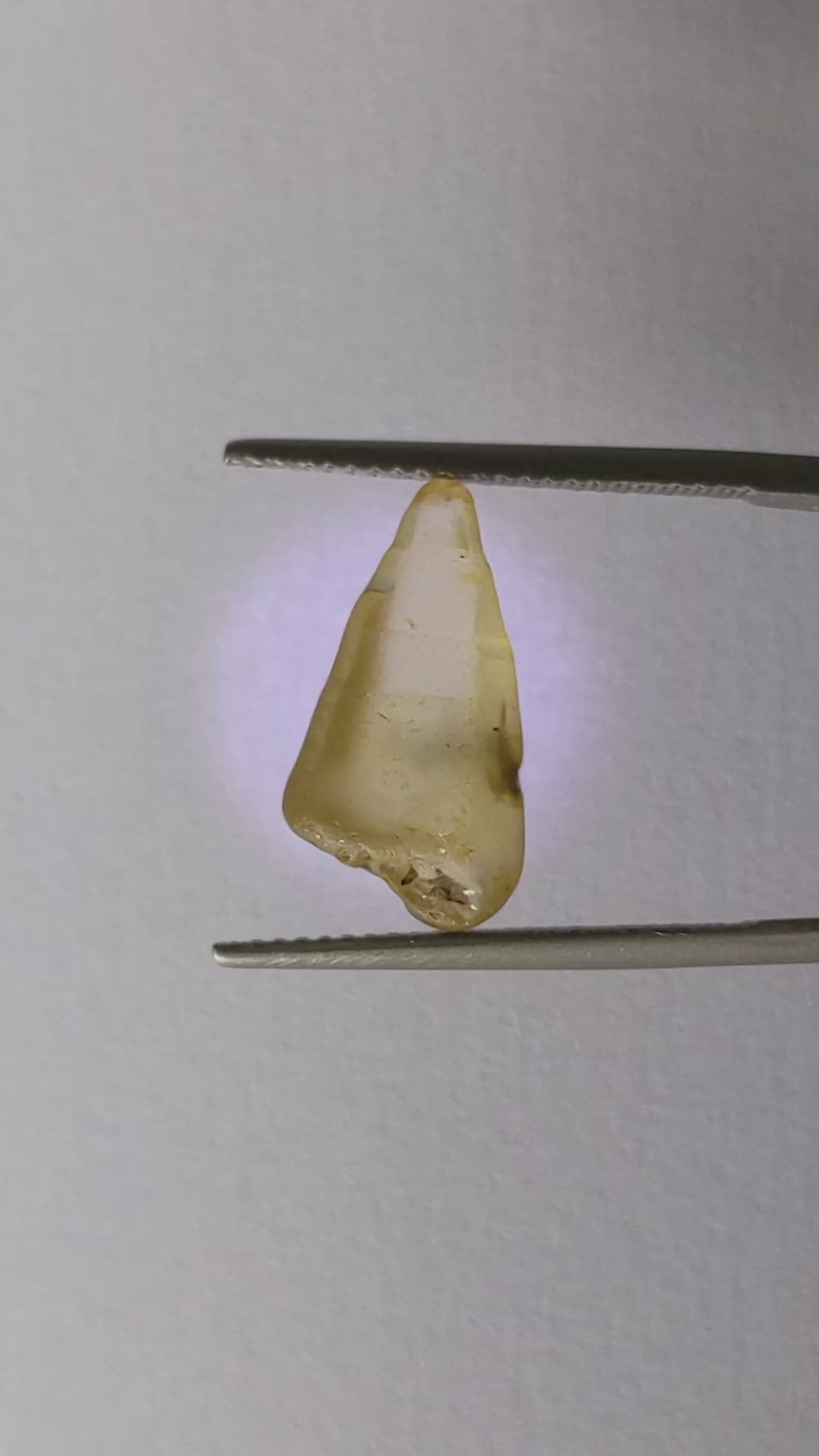 7.03 Ct. Yellow Sapphire Crystal from Ceylon (Sri Lanka) Size Video