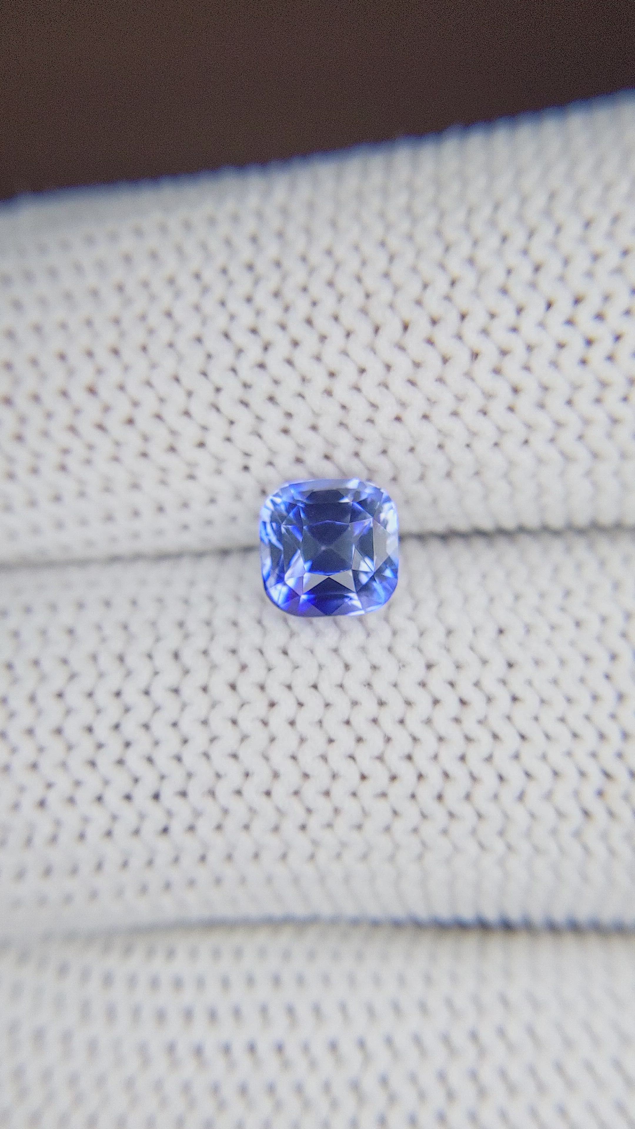1.57 Ct. Blue Sapphire from Ceylon (Sri Lanka) Size Video