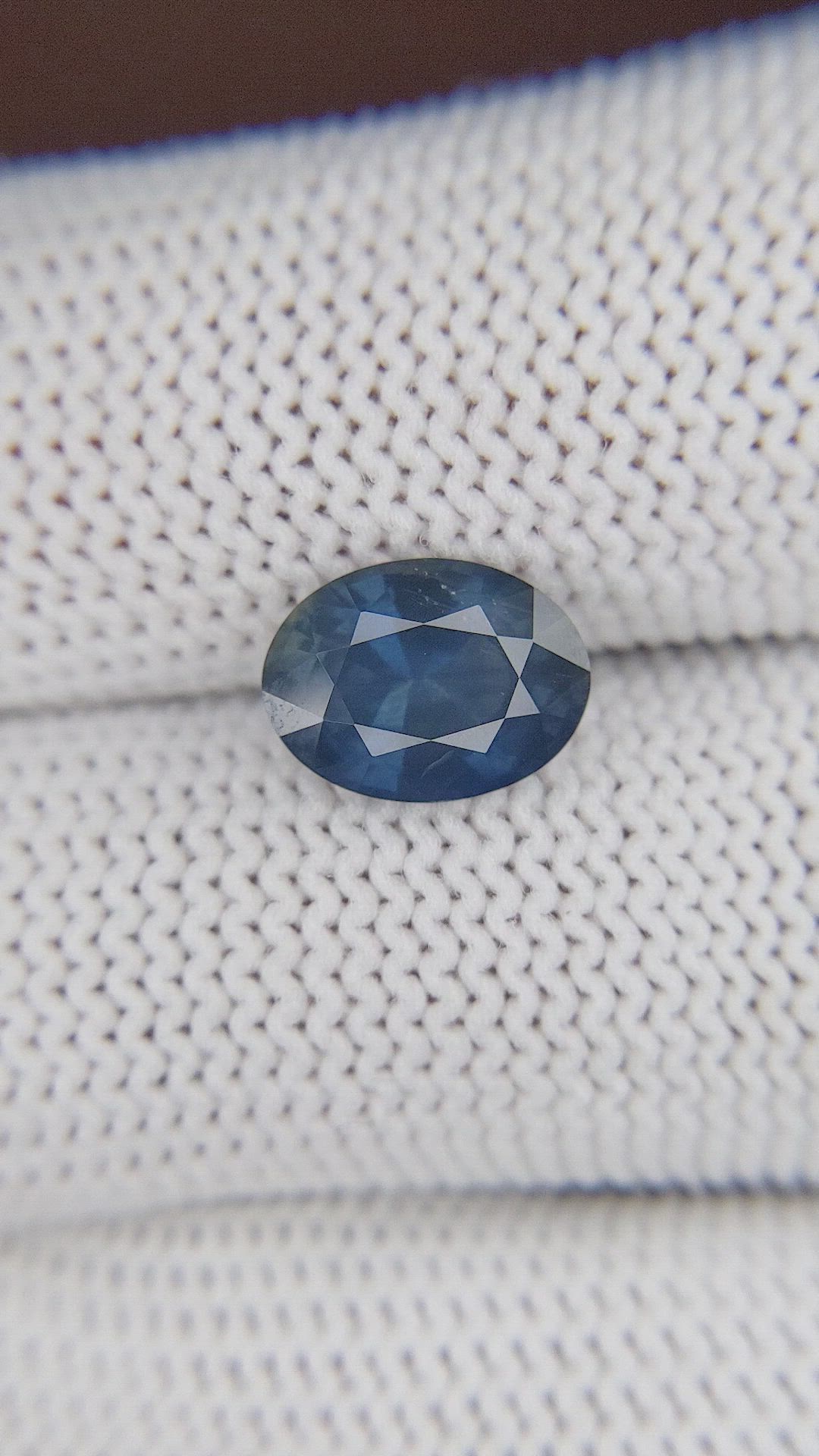 3.07 Ct. Blue Sapphire from Ceylon (Sri Lanka) Size Video