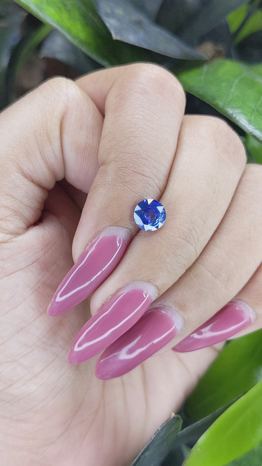 1.06 Ct. Blue Sapphire from Ceylon (Sri Lanka) Size Video