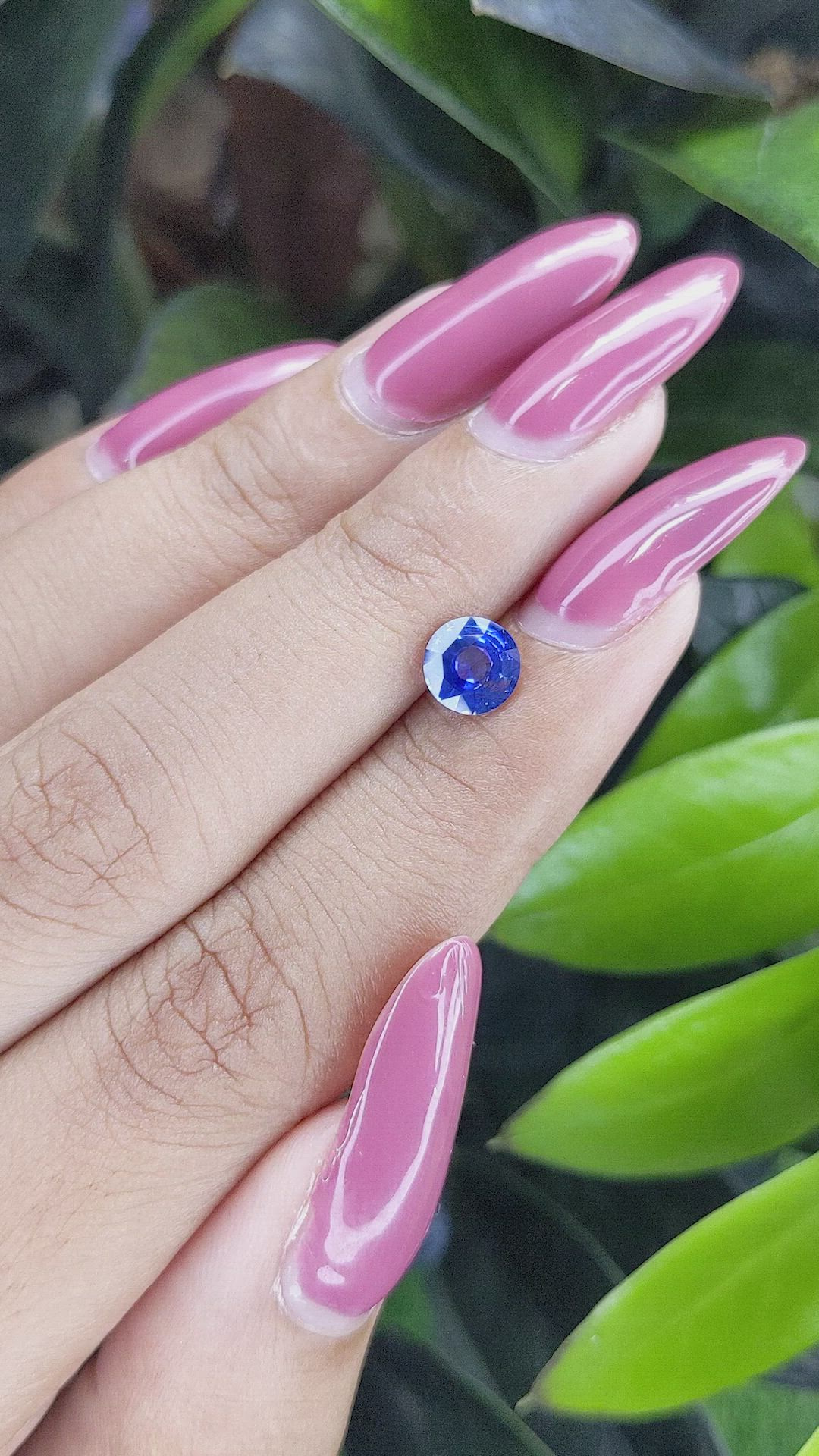 1.06 Ct. Blue Sapphire from Ceylon (Sri Lanka) Size Video