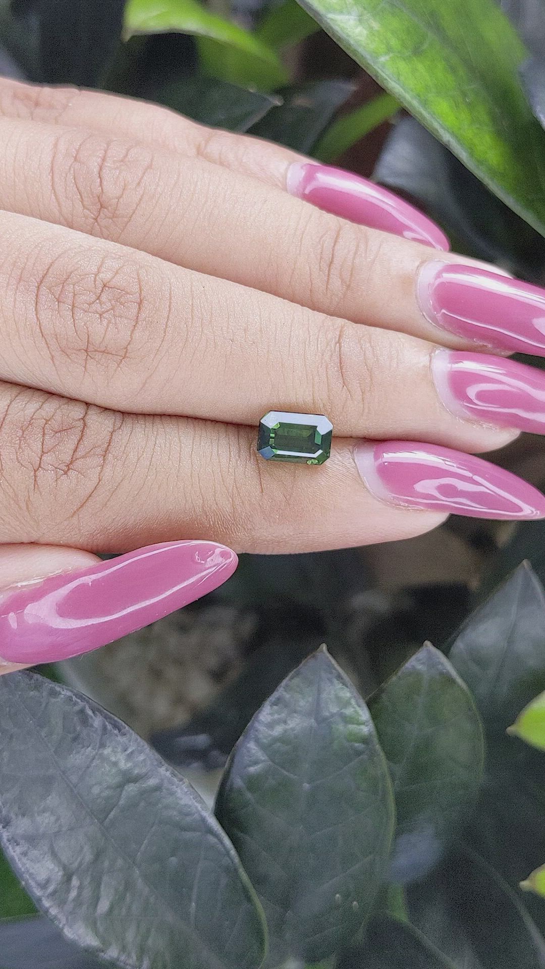 2.03 Ct. Green Sapphire from Ceylon (Sri Lanka) Size Video