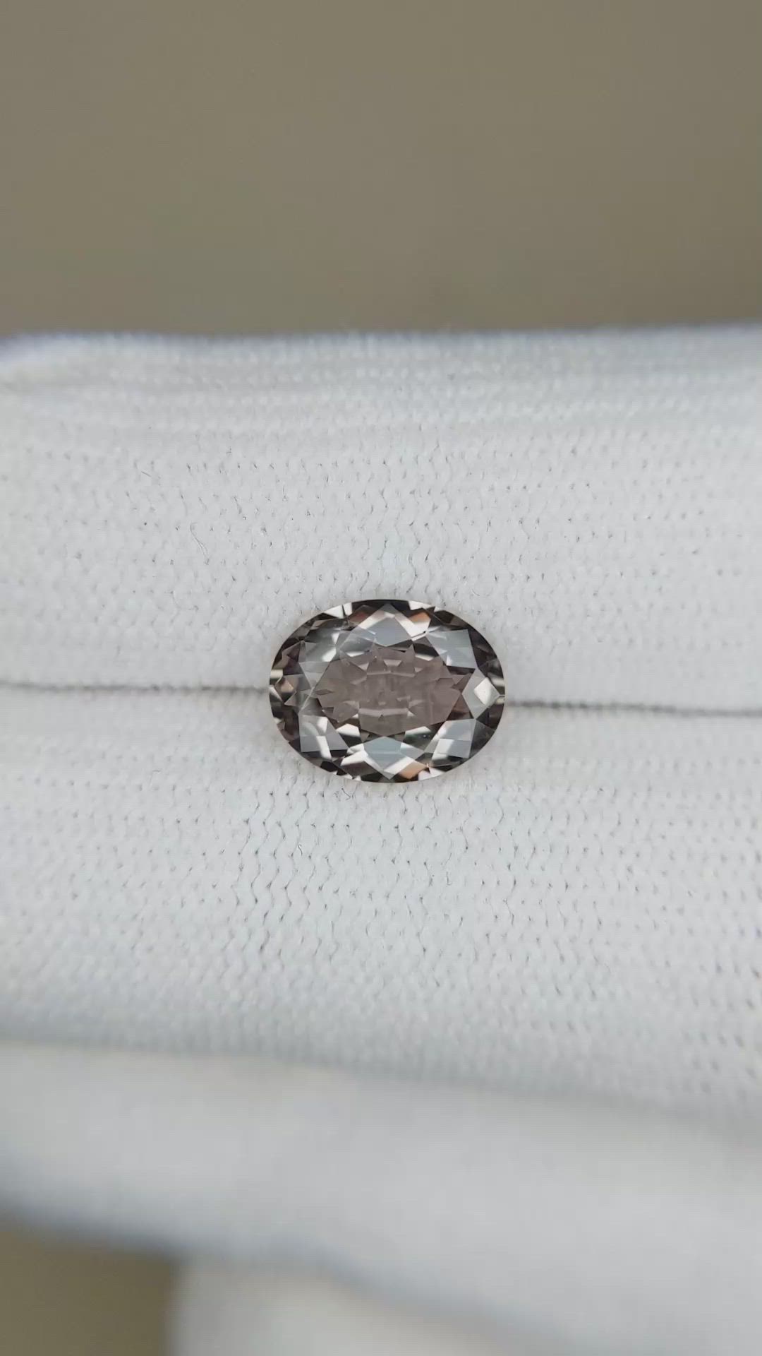 2.01 Ct. Brown Sapphire from Ceylon (Sri Lanka) Size Video