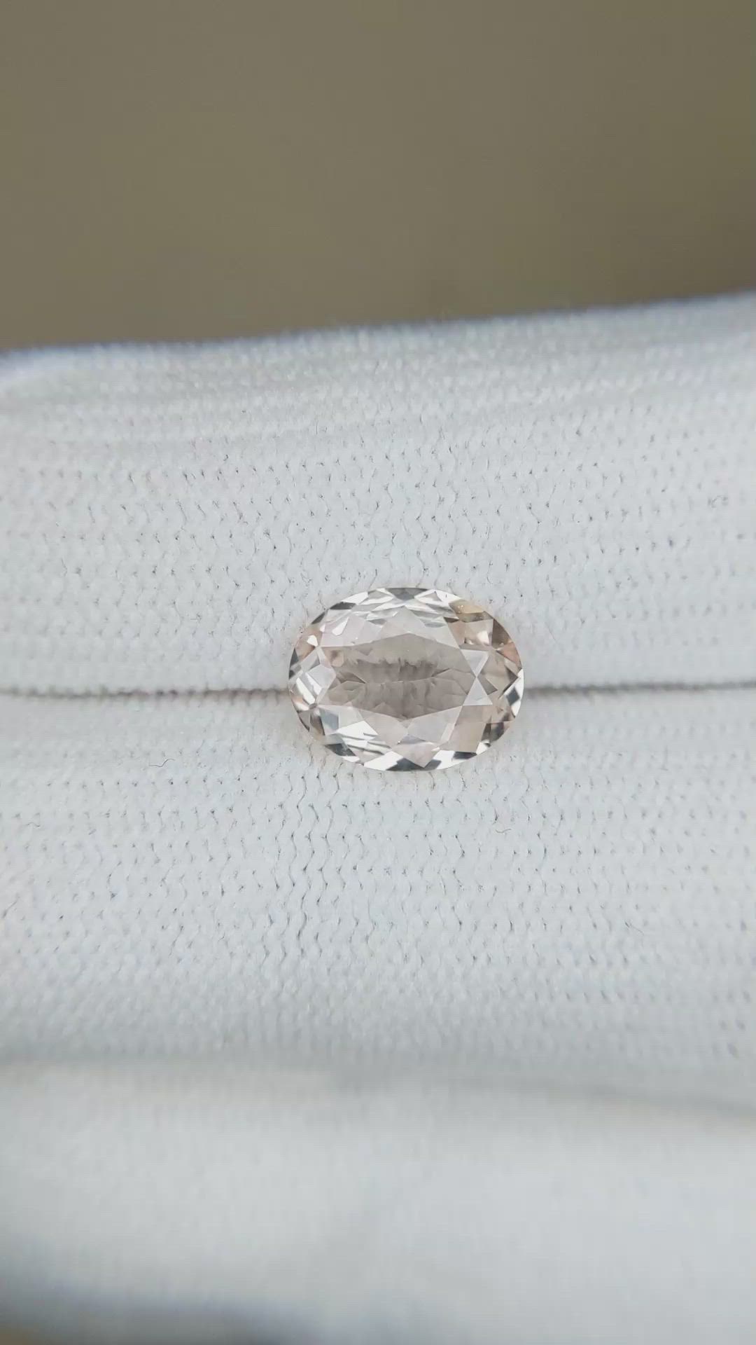1.70 Ct. Peach Sapphire from Ceylon (Sri Lanka) Size Video