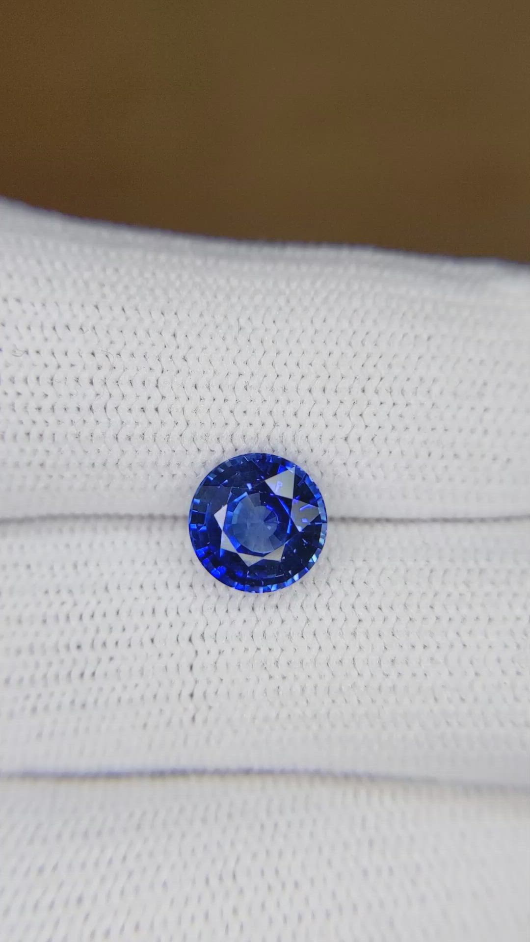 2.08 Ct. Blue Sapphire from Ceylon (Sri Lanka) Size Video