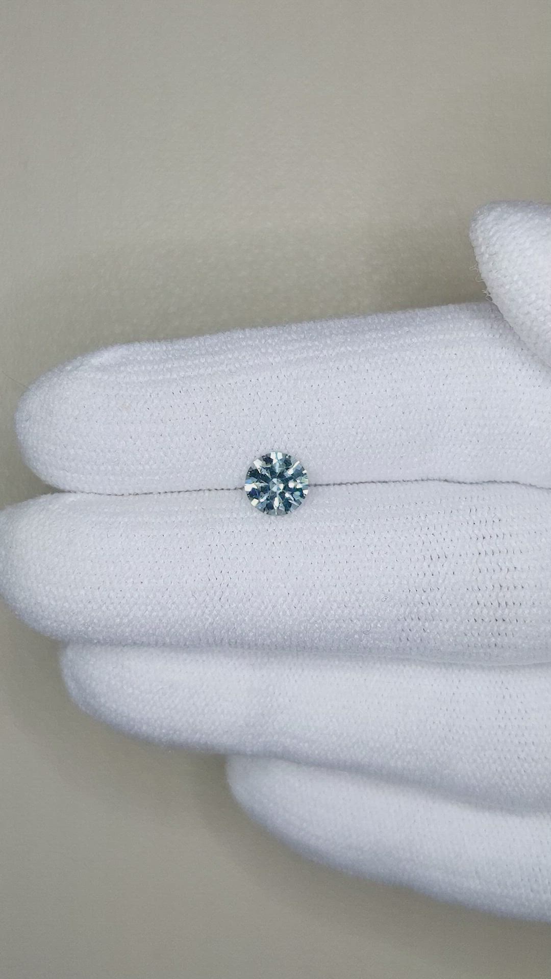 0.84 Ct. Greenish Blue Sapphire from Montana Size Video