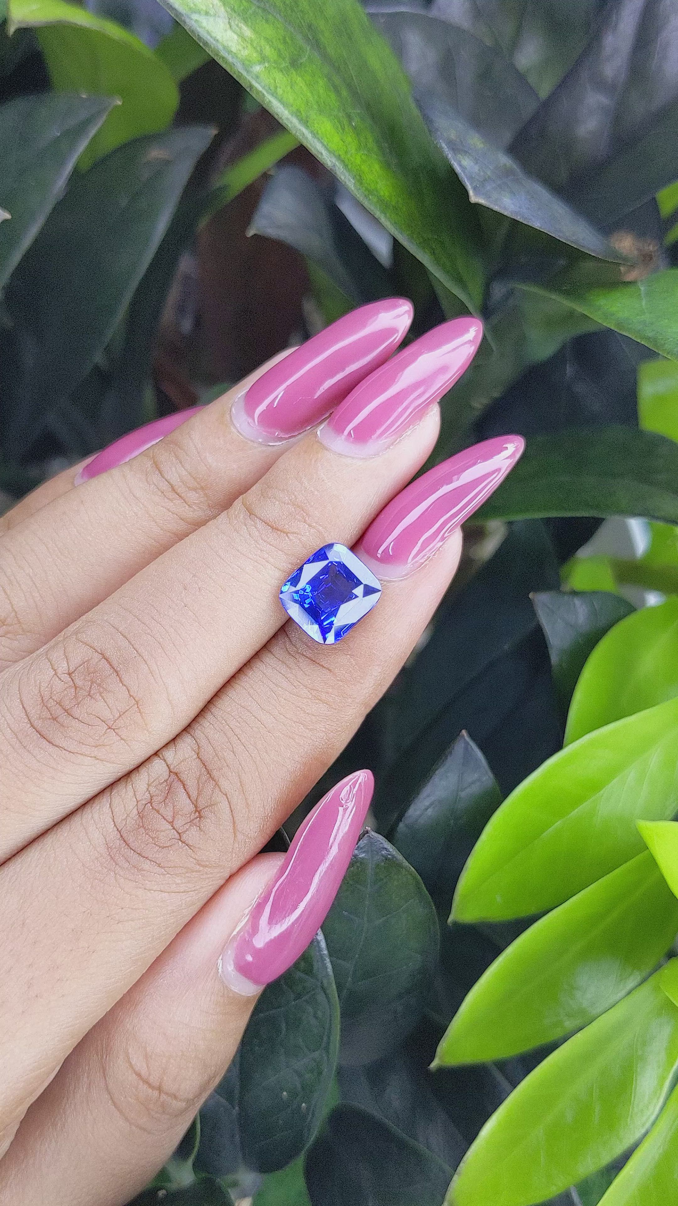 3.55 Ct. Blue Sapphire from Ceylon (Sri Lanka) Size Video