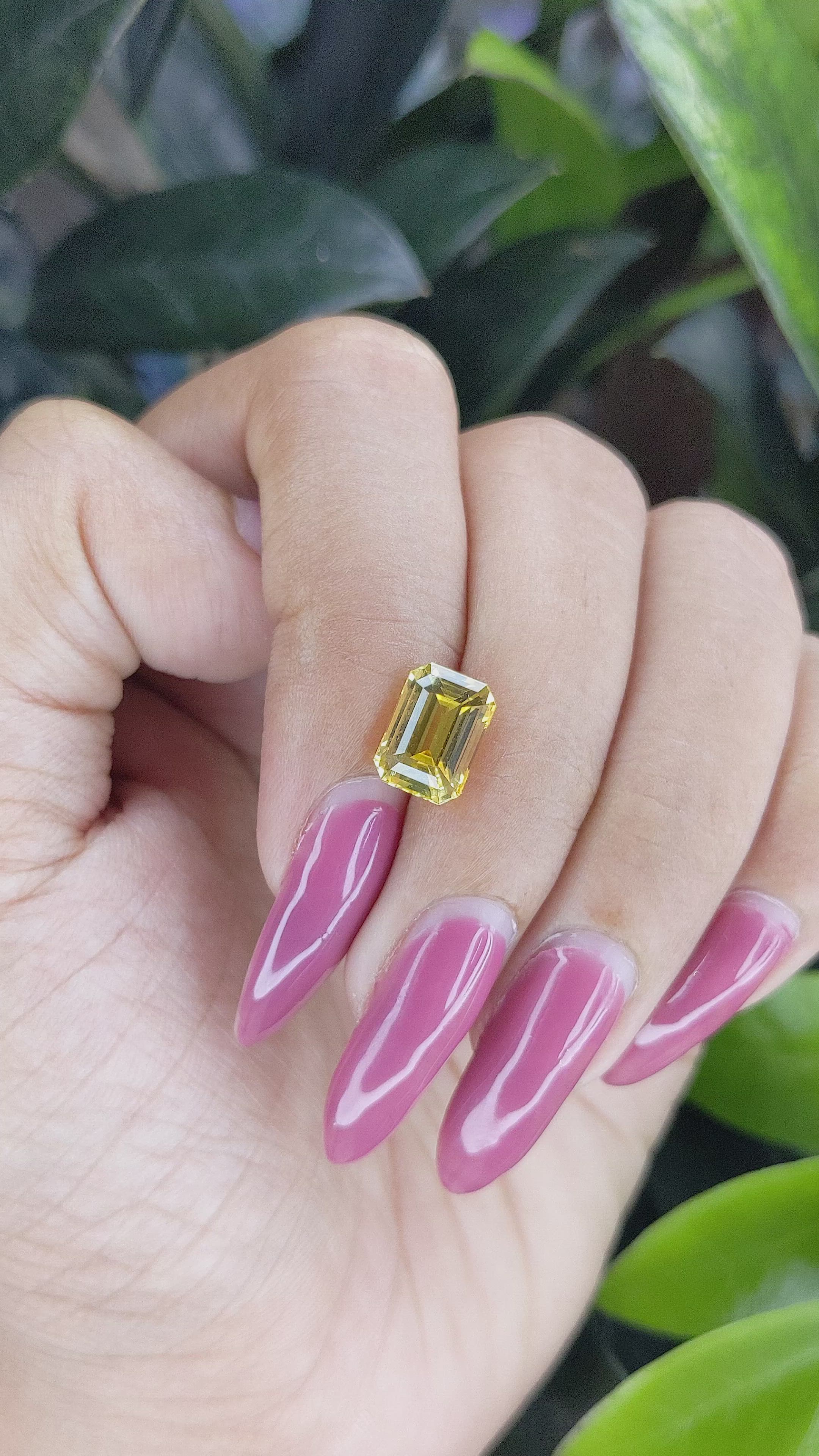 3.51 Ct. Yellow Sapphire from Ceylon (Sri Lanka) Size Video