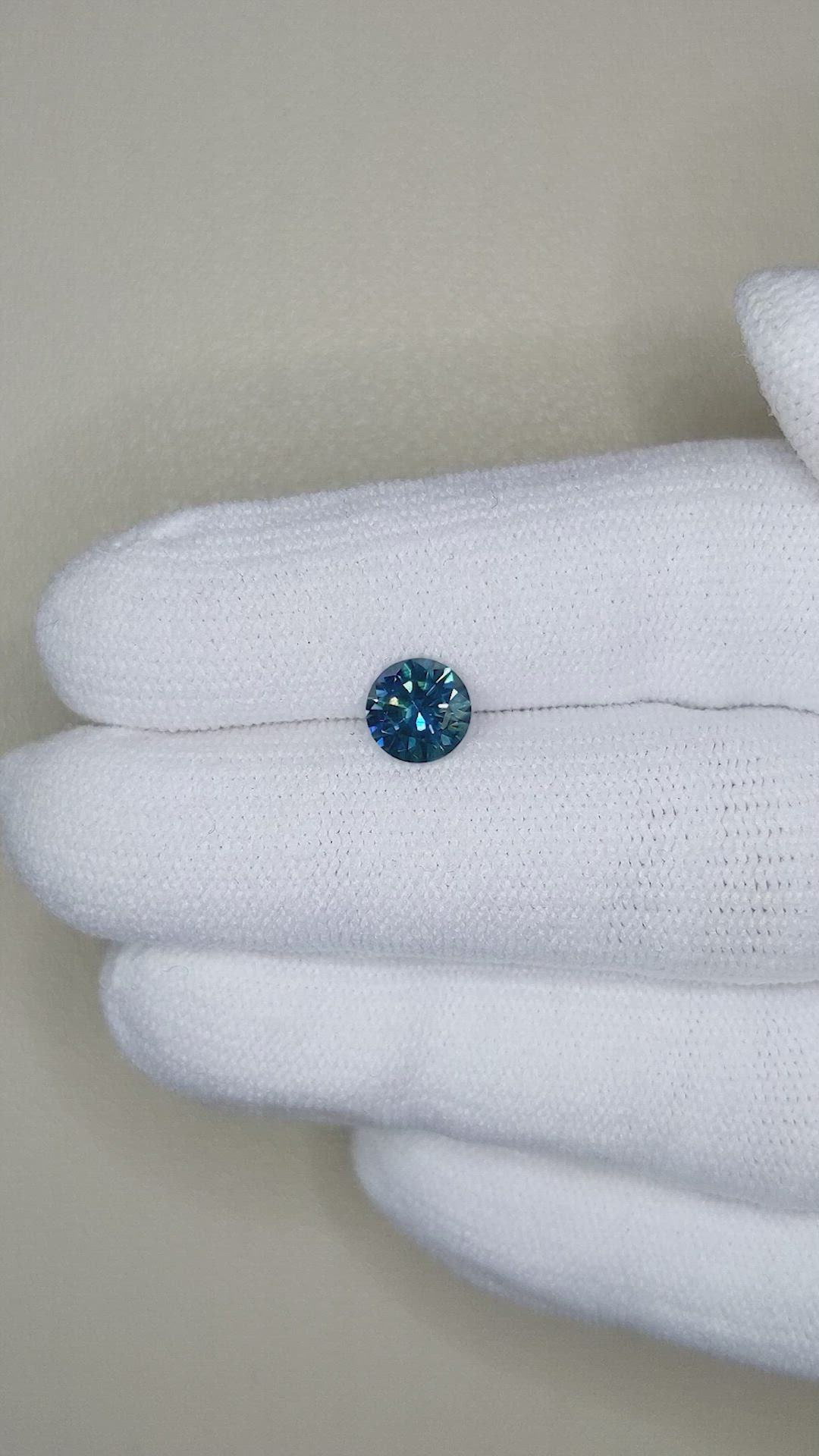 1.22 Ct. Bluish Green Sapphire from Montana Size Video