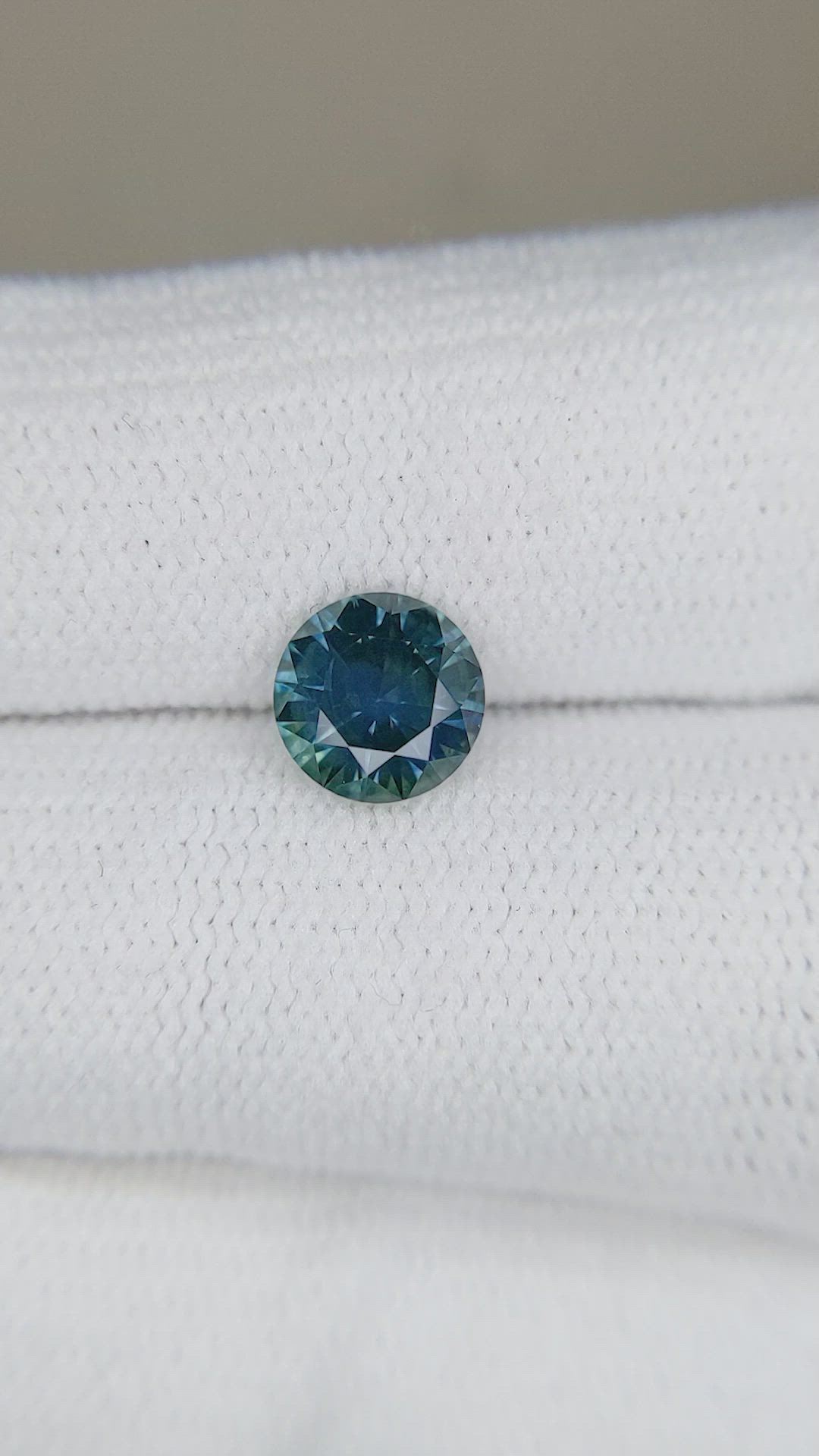 1.32 Ct. Bluish Green Sapphire from Montana Size Video