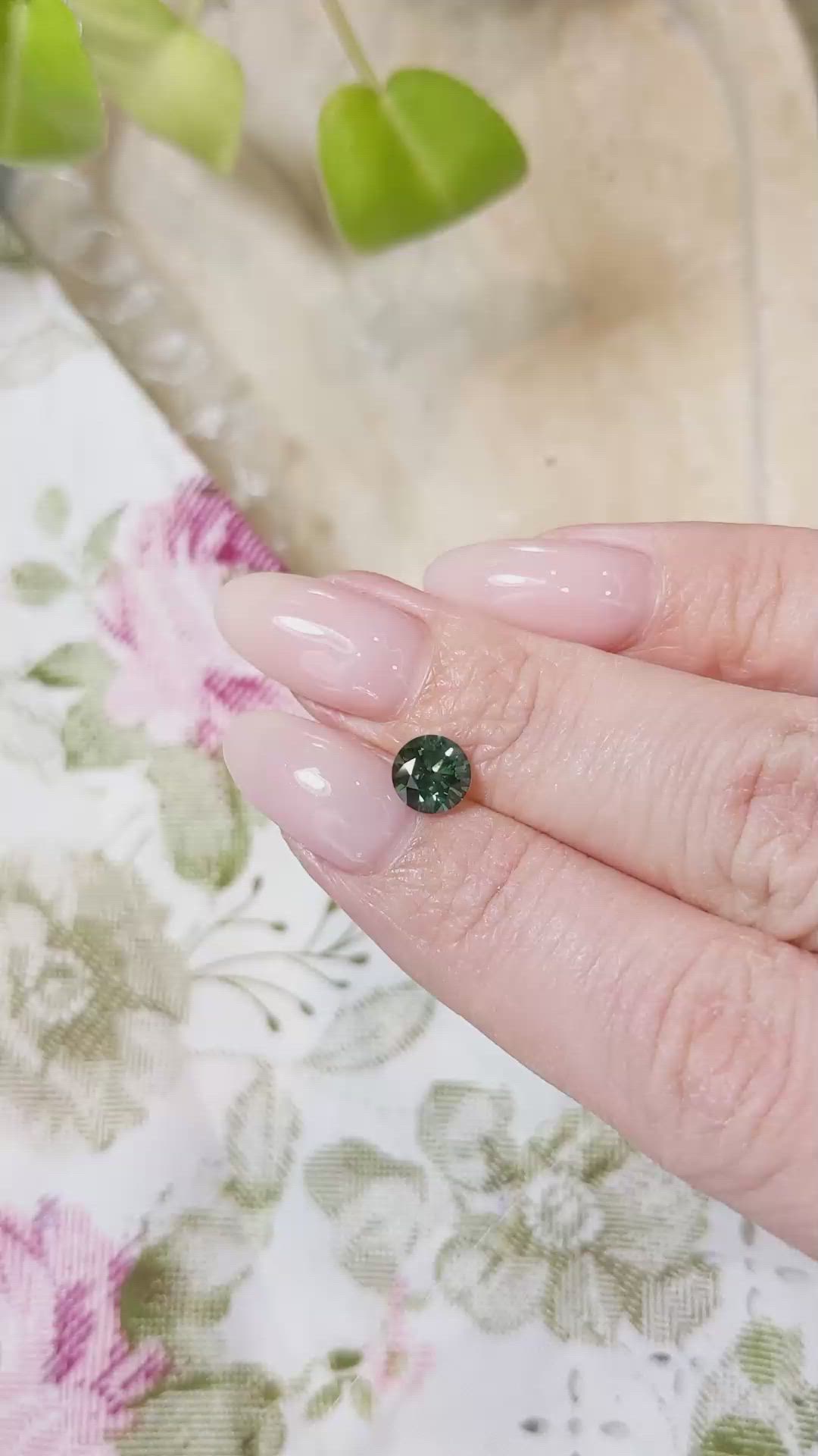 1.24 Ct. Green Sapphire from Montana Size Video