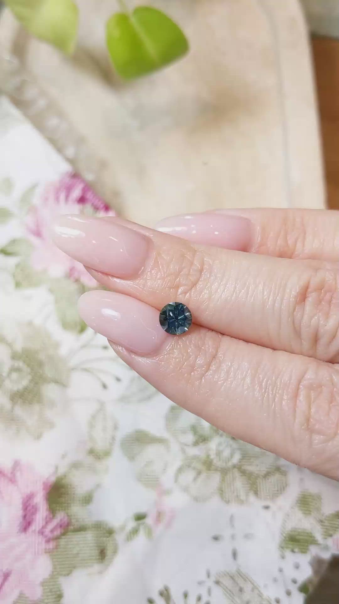 1.00 Ct. Bluish Green Sapphire from Montana Size Video