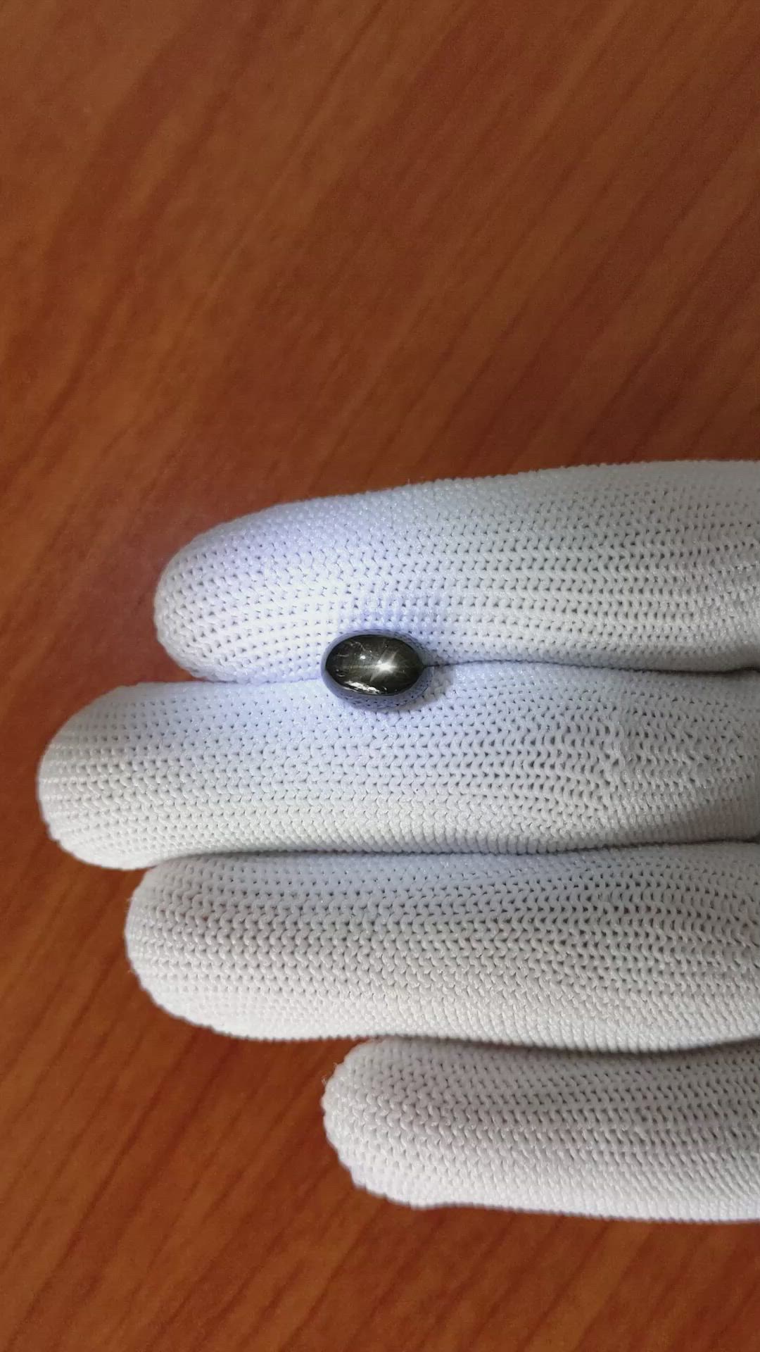 4.59 Ct. Black Star Sapphire from Ceylon (Sri Lanka) Size Video