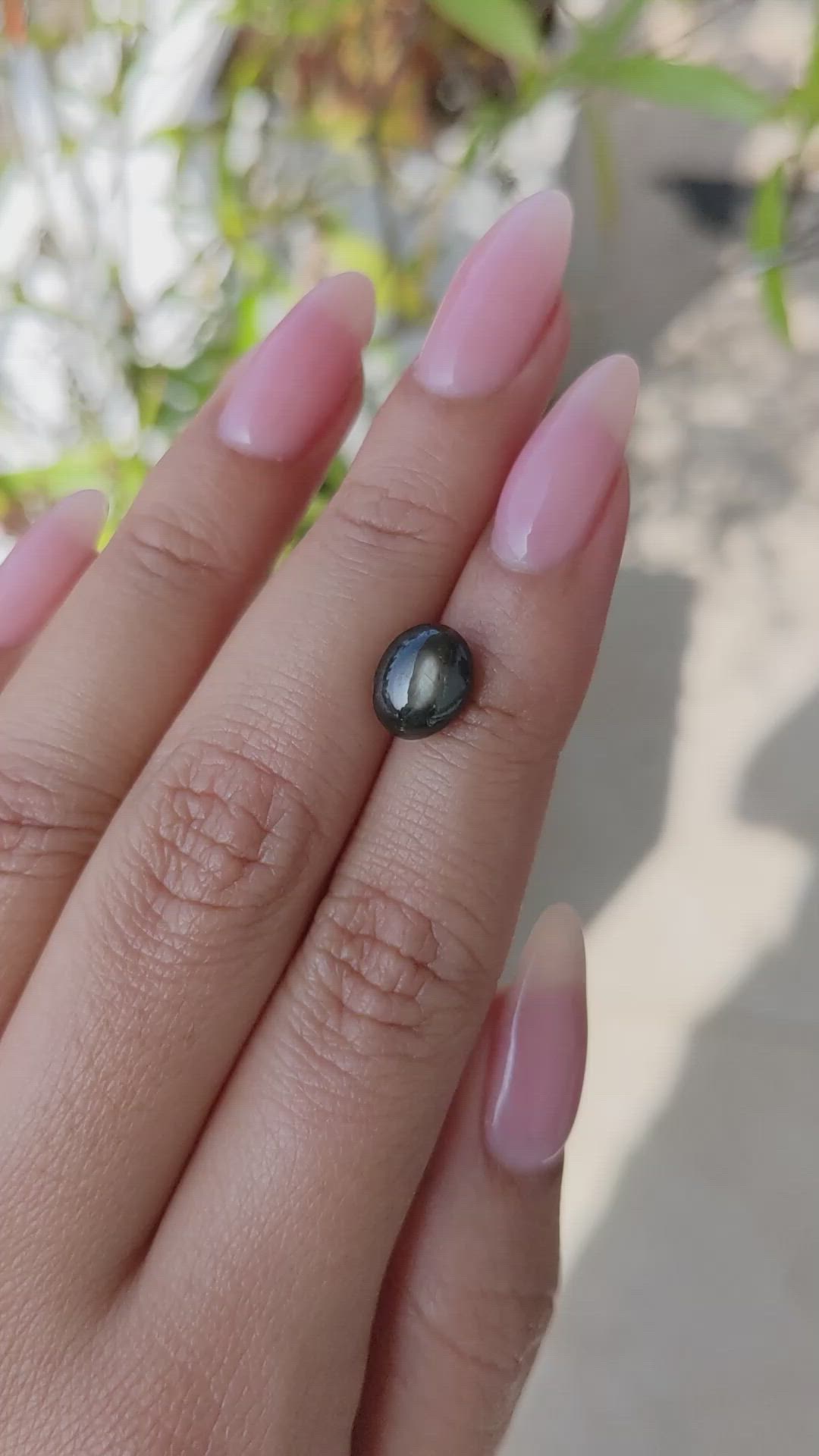 3.83 Ct. Black Star Sapphire from Ceylon (Sri Lanka) Size Video