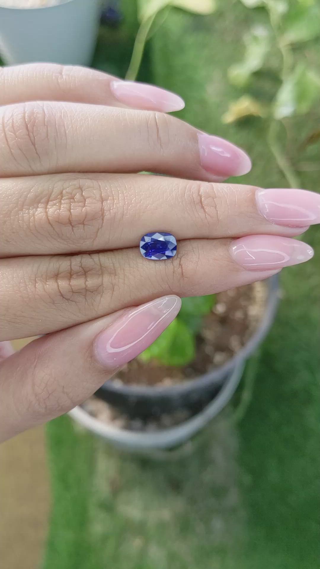 1.55 Ct. Blue Sapphire from Ceylon (Sri Lanka) Size Video