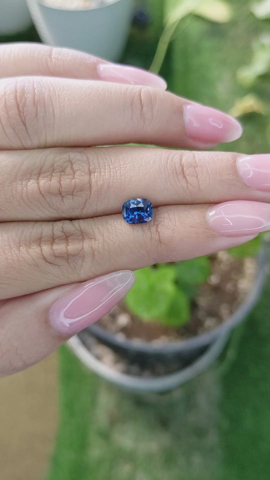 1.28 Ct. Blue Sapphire from Ceylon (Sri Lanka) Size Video