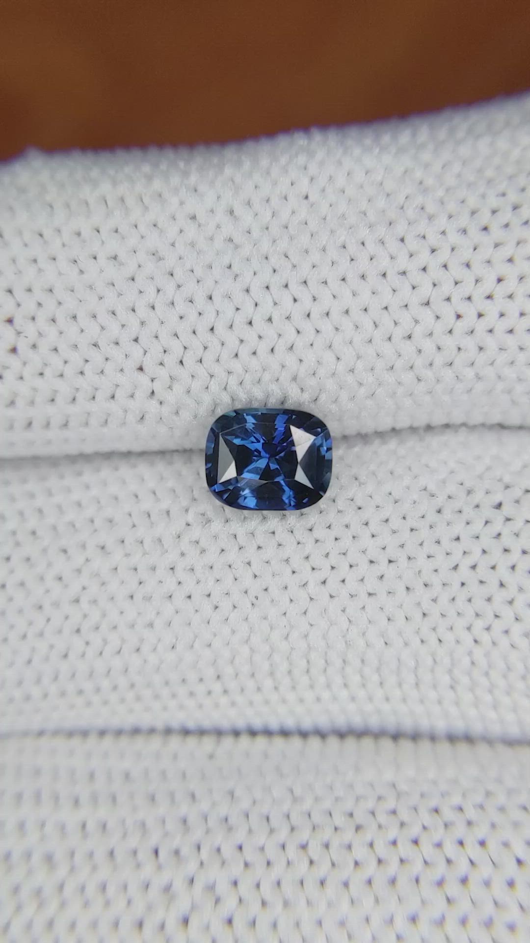1.28 Ct. Blue Sapphire from Ceylon (Sri Lanka) Size Video