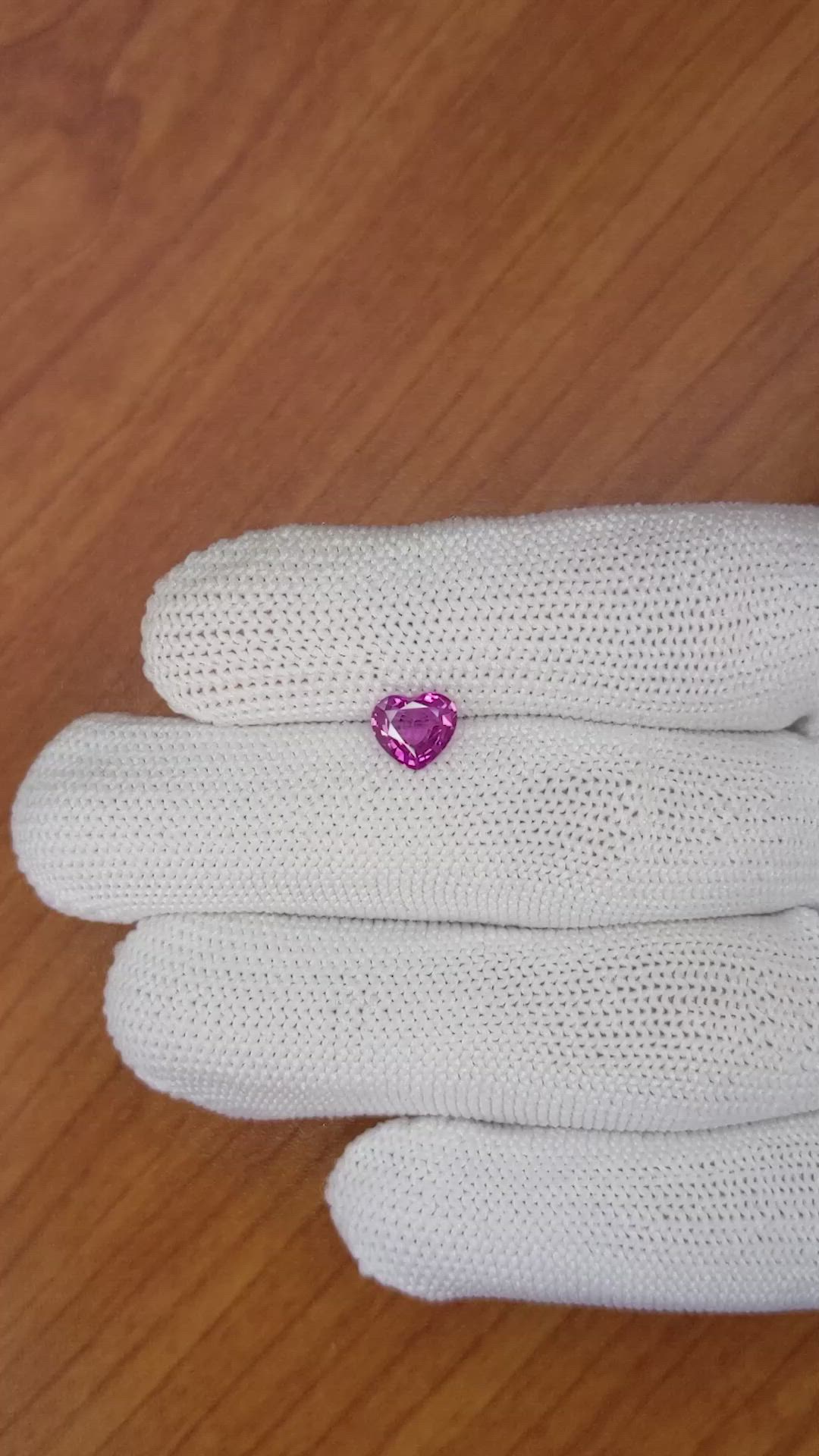 1.19 Ct. Purplish Pink Sapphire from Ceylon (Sri Lanka) Size Video