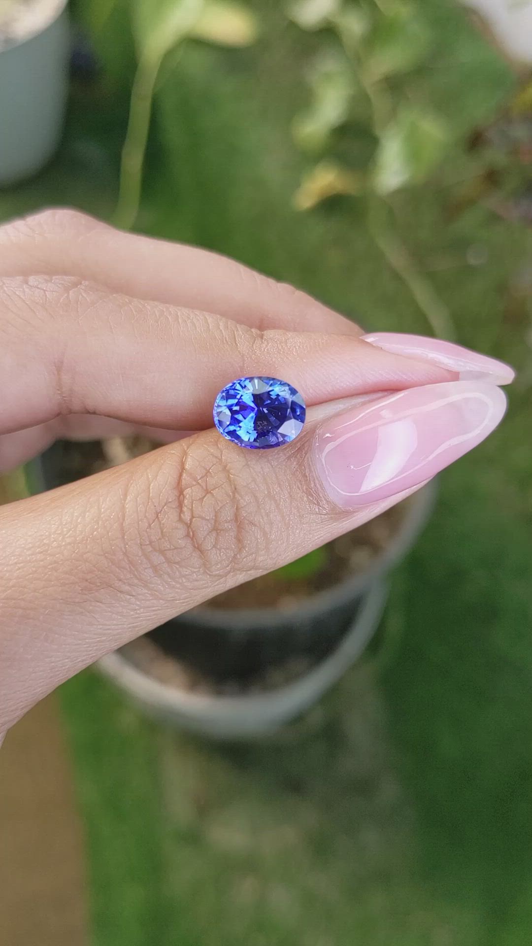 3.24 Ct. Blue Sapphire from Ceylon (Sri Lanka) Size Video