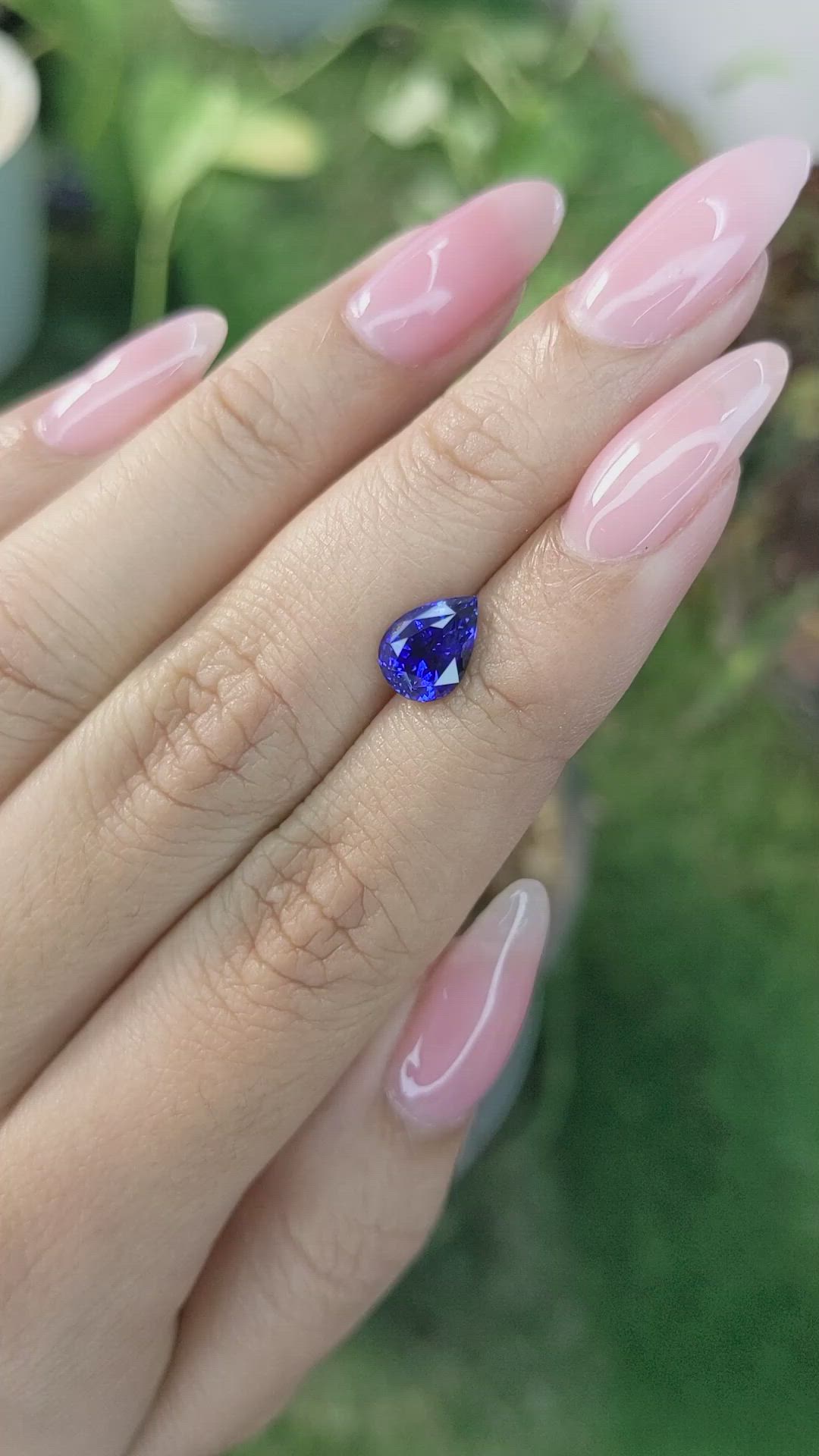 1.85 Ct. Blue Sapphire from Ceylon (Sri Lanka) Size Video