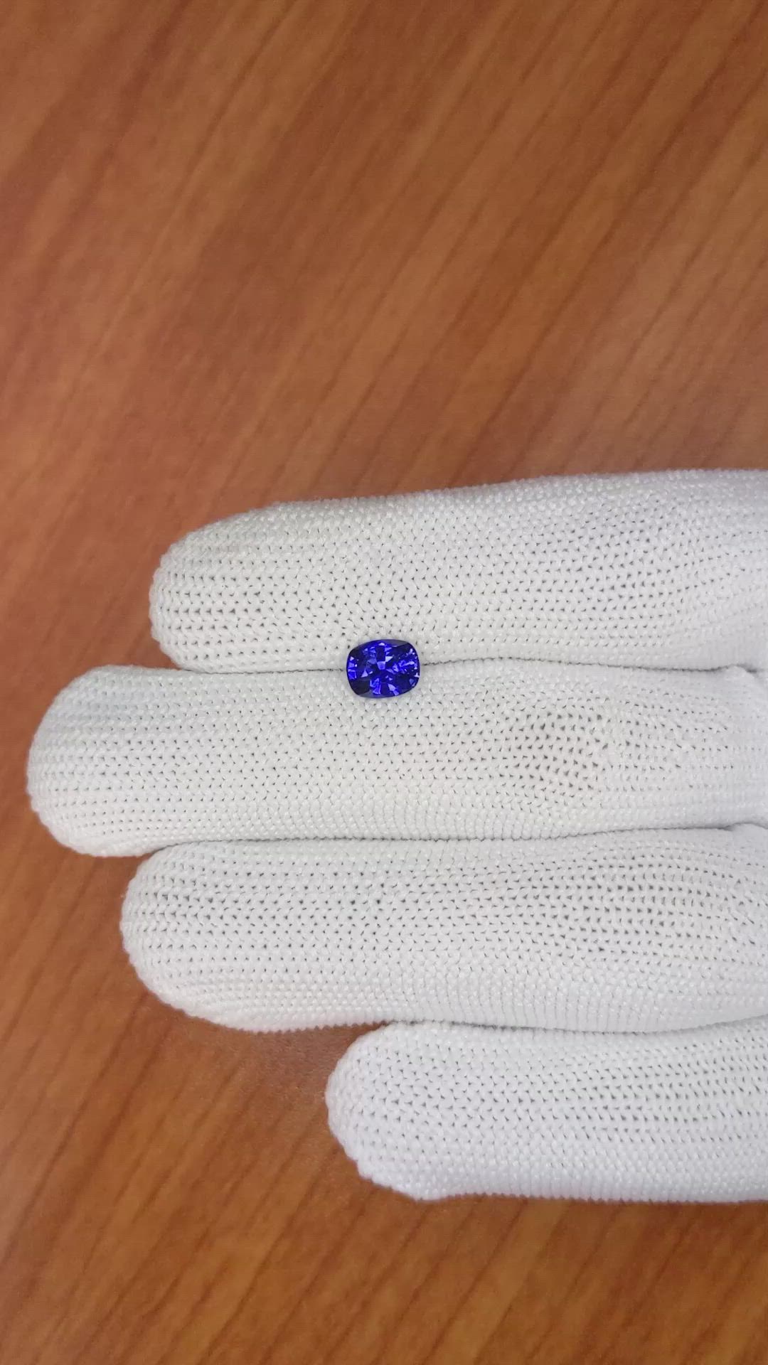 1.18 Ct. Blue Sapphire from Ceylon (Sri Lanka) Size Video