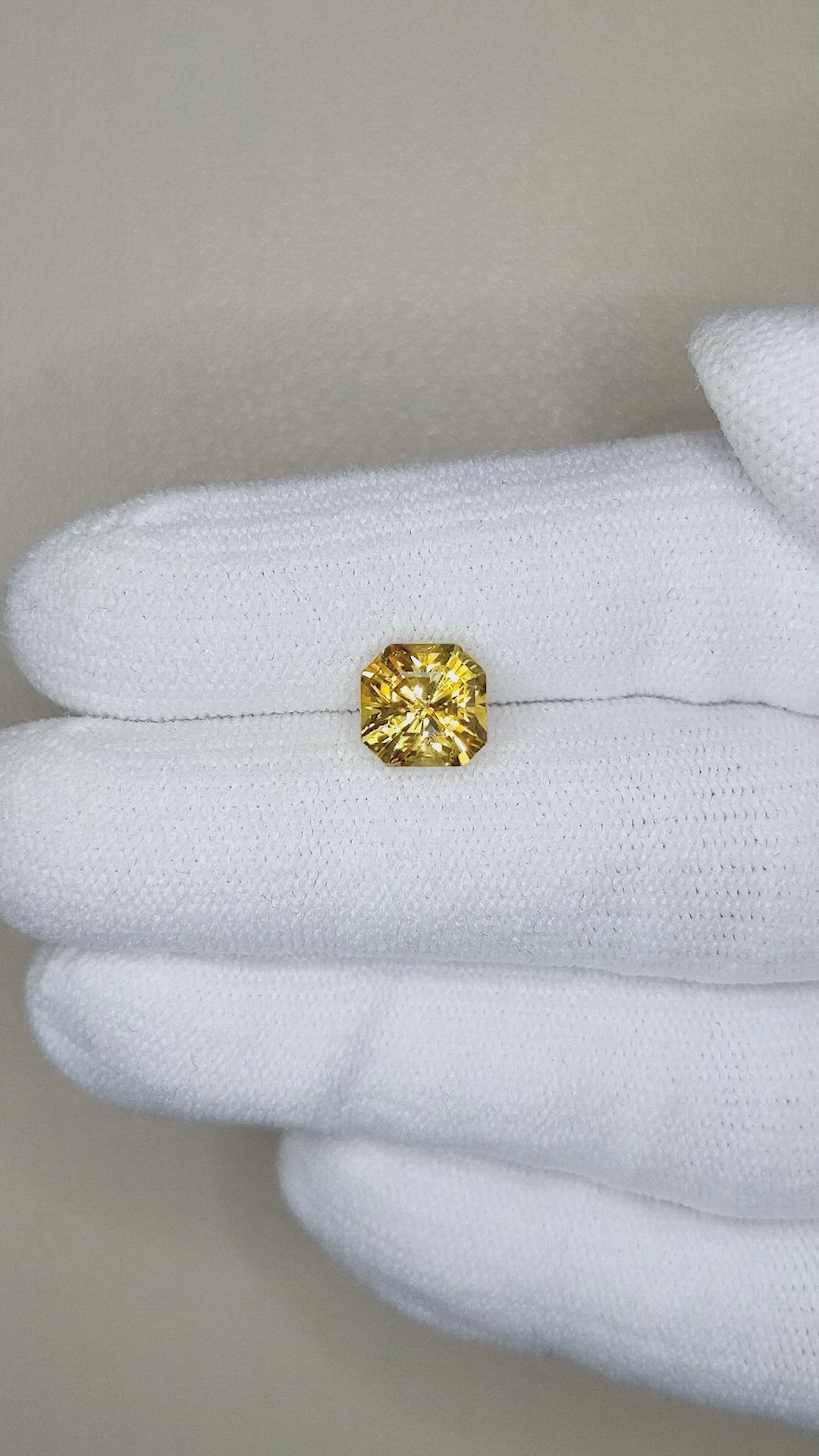 2.91 Ct. Orangish Yellow Sapphire from Ceylon (Sri Lanka) Size Video
