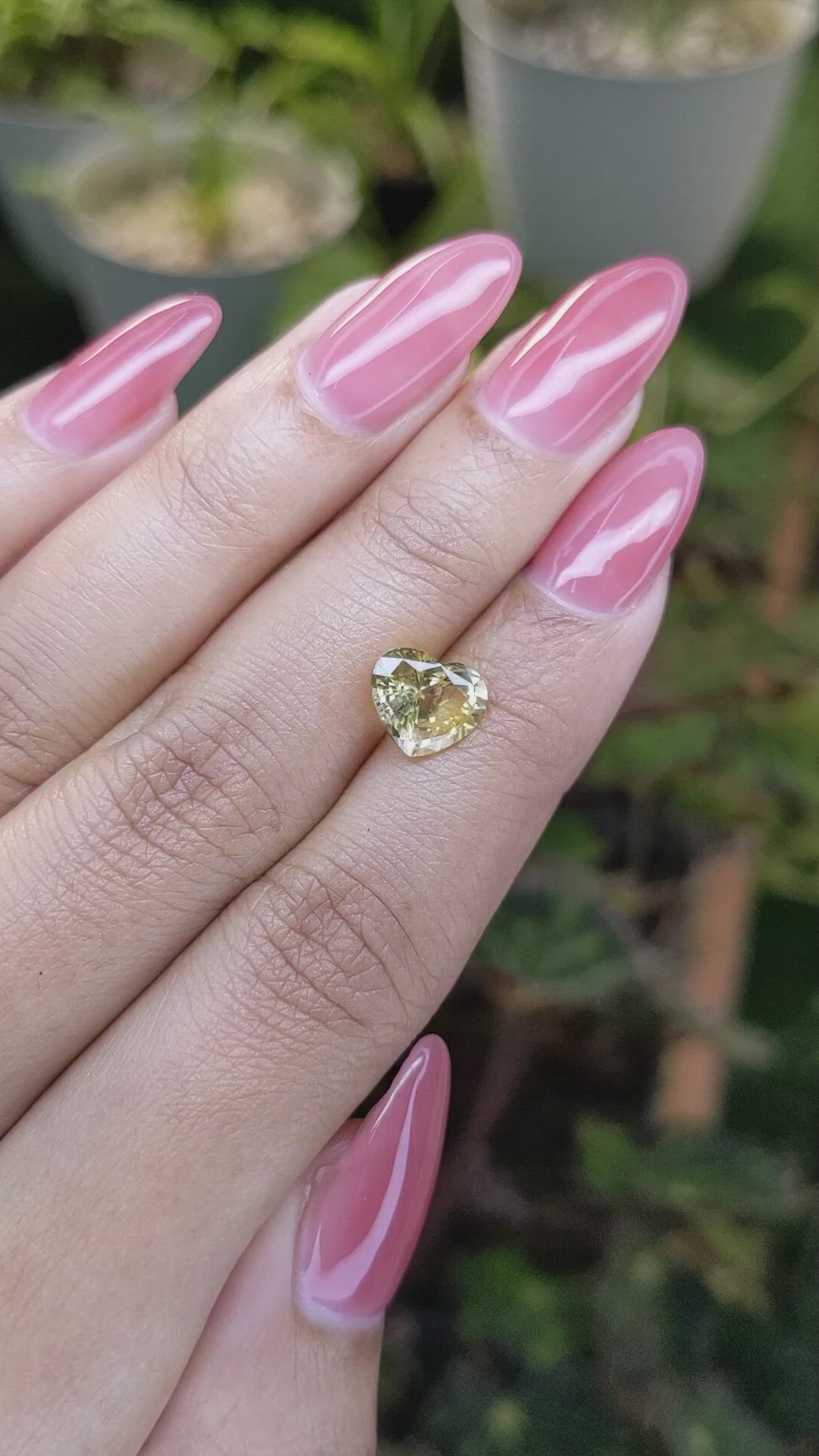 2.58 Ct. Yellow Sapphire from Ceylon (Sri Lanka) Size Video