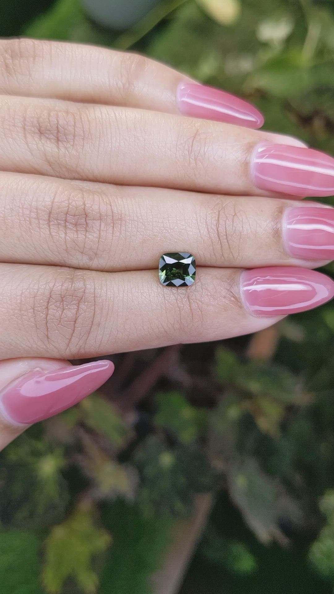 1.38 Ct. Green Sapphire from Ceylon (Sri Lanka) Size Video