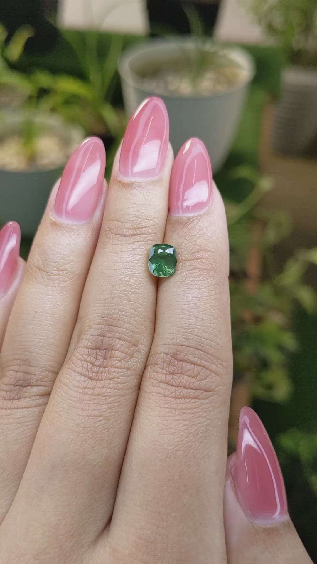 1.41 Ct. Green Sapphire from Ceylon (Sri Lanka) Size Video