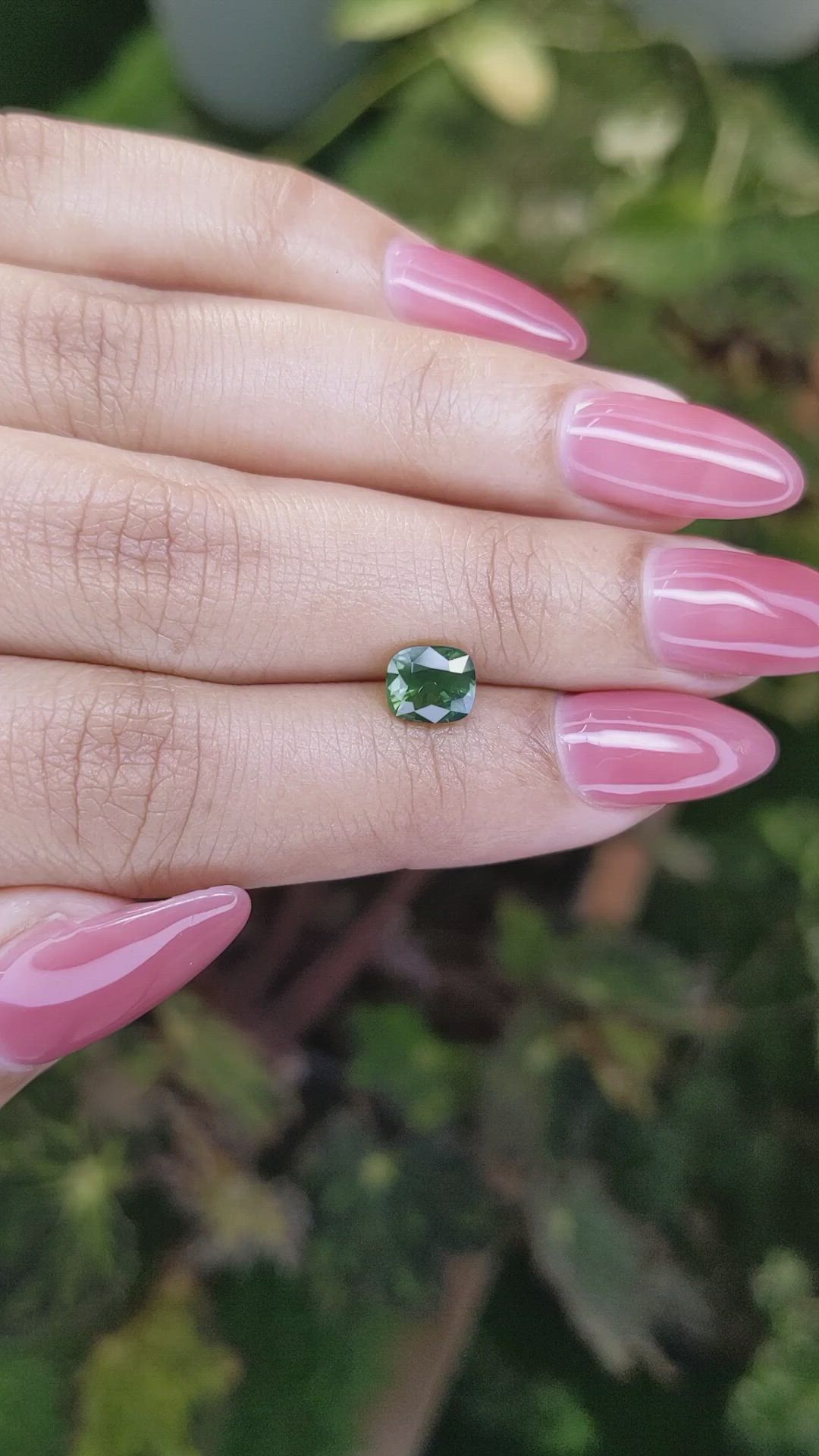 1.41 Ct. Green Sapphire from Ceylon (Sri Lanka) Size Video