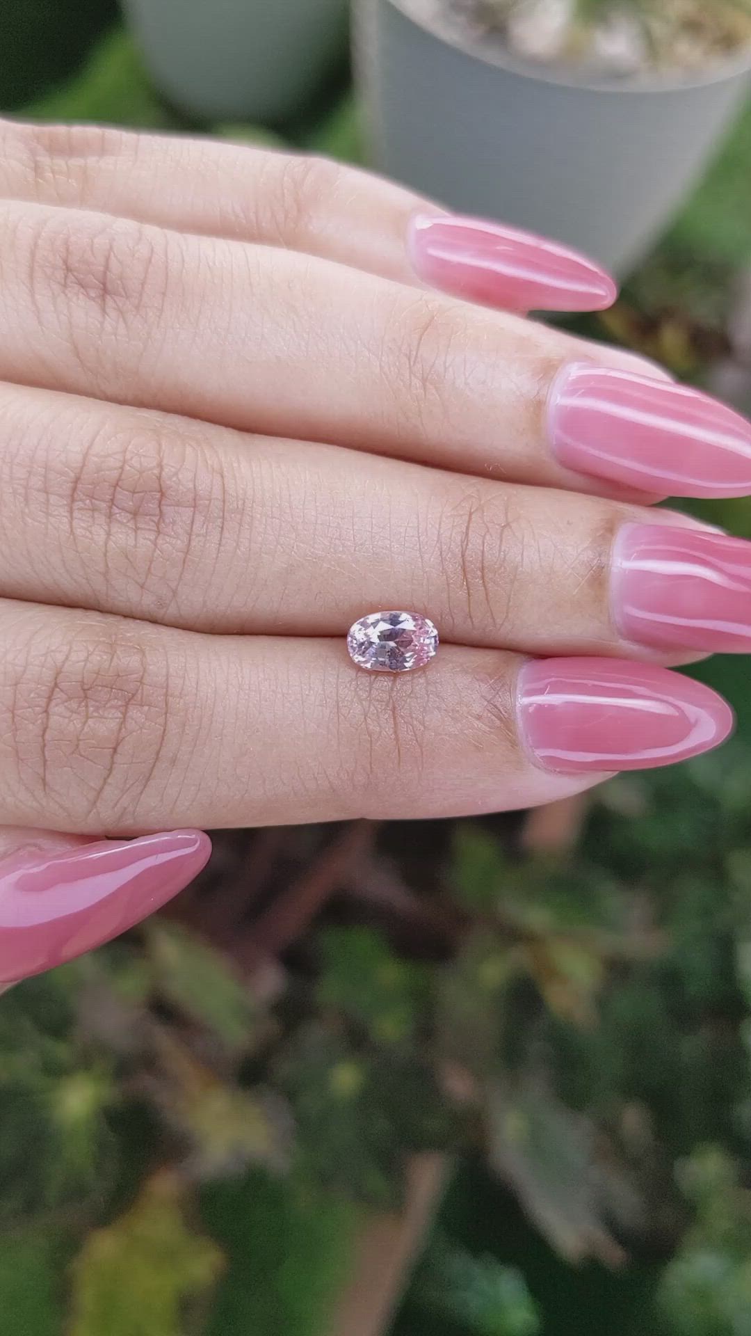 0.96 Ct. Padparadscha Sapphire from Ceylon (Sri Lanka) Size Video