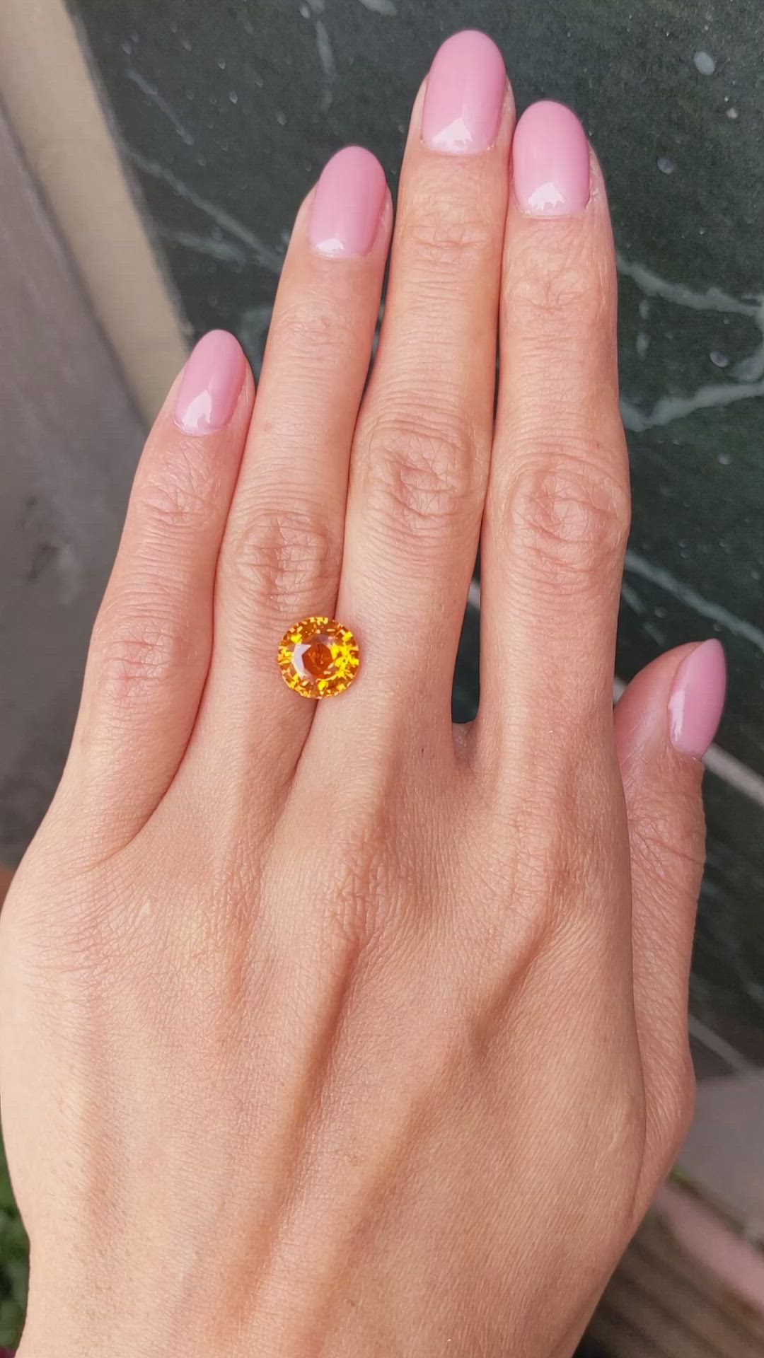4.50 Ct. Orange Sapphire from Ceylon (Sri Lanka) Size Video
