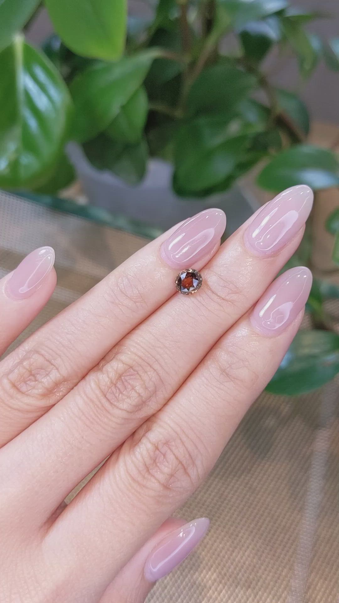 1.22 Ct. Bi Color Sapphire from Montana Size Video