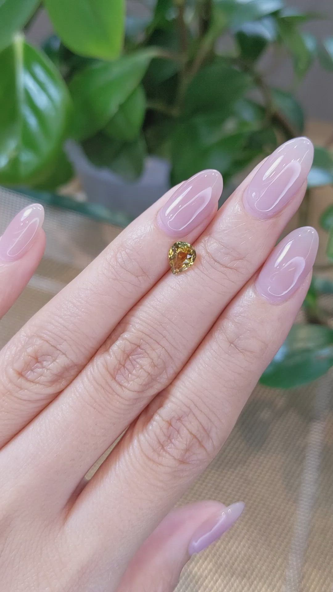 1.10 Ct. Greenish Yellow Sapphire from Montana Size Video