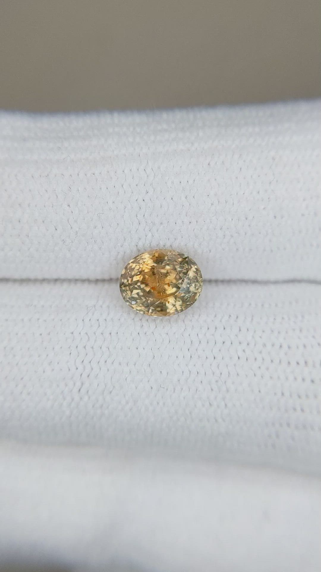 1.50 Ct. Bi Color Sapphire from Montana Size Video