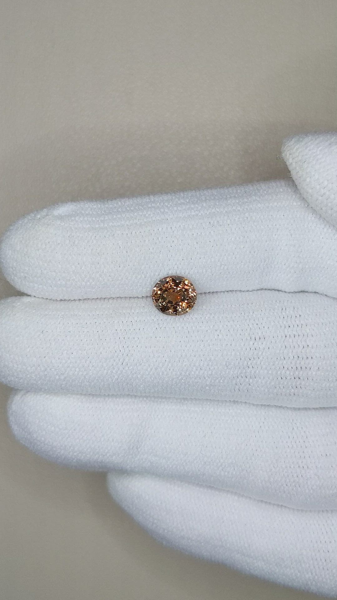 1.34 Ct. Bi Color Sapphire from Montana Size Video