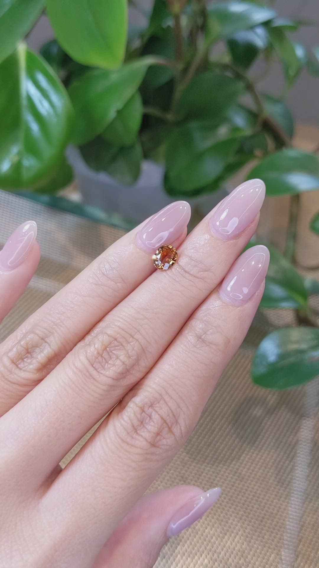 1.08 Ct. Bi Color Sapphire from Montana Size Video
