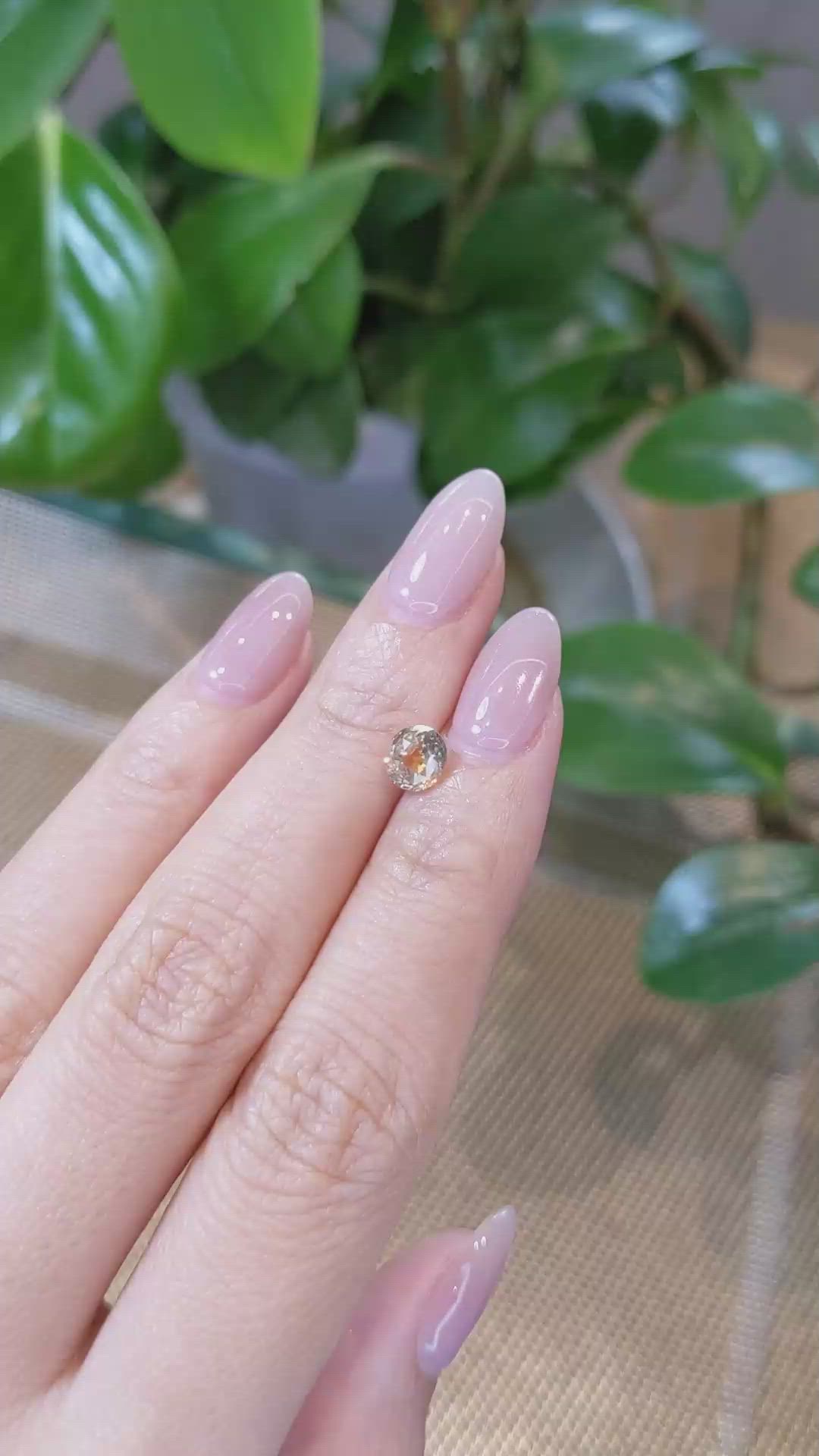1.17 Ct. Bi Color Sapphire from Montana Size Video