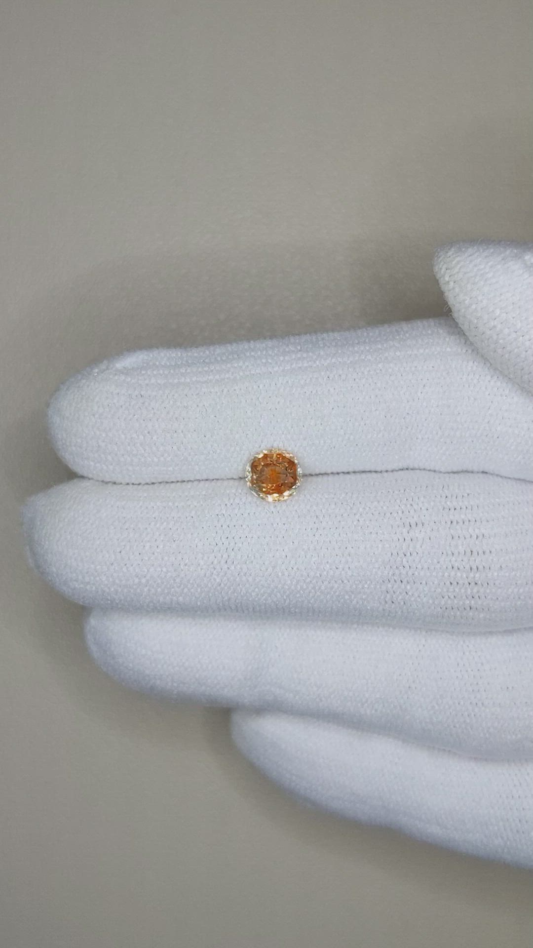 1.07 Ct. Bi Color Sapphire from Montana Size Video