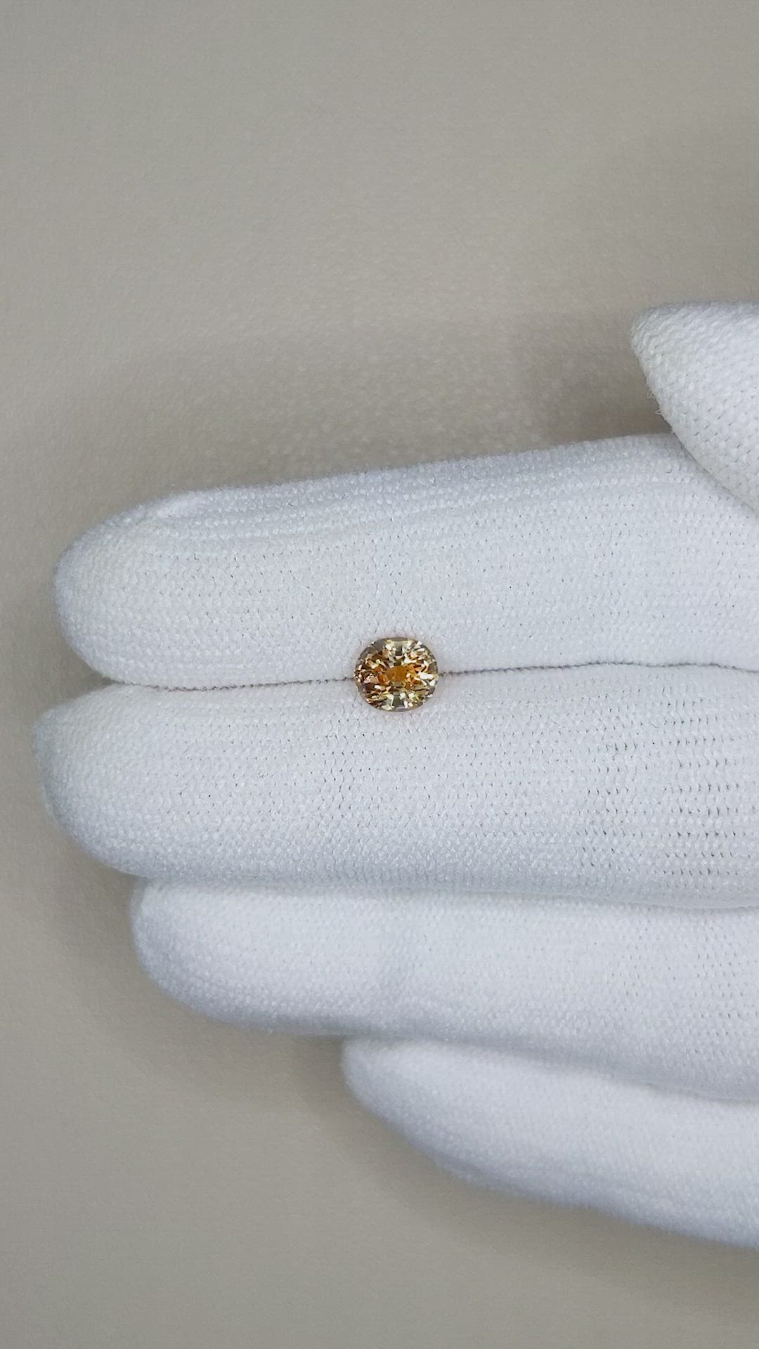 1.04 Ct. Bi Color Sapphire from Montana Size Video