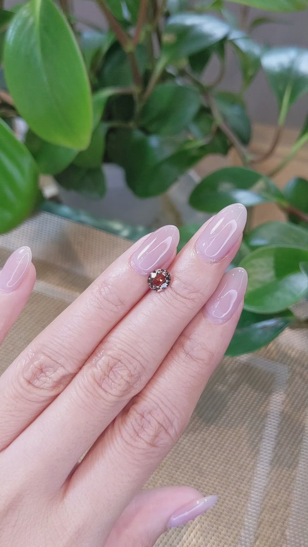 1.06 Ct. Bi Color Sapphire from Montana Size Video
