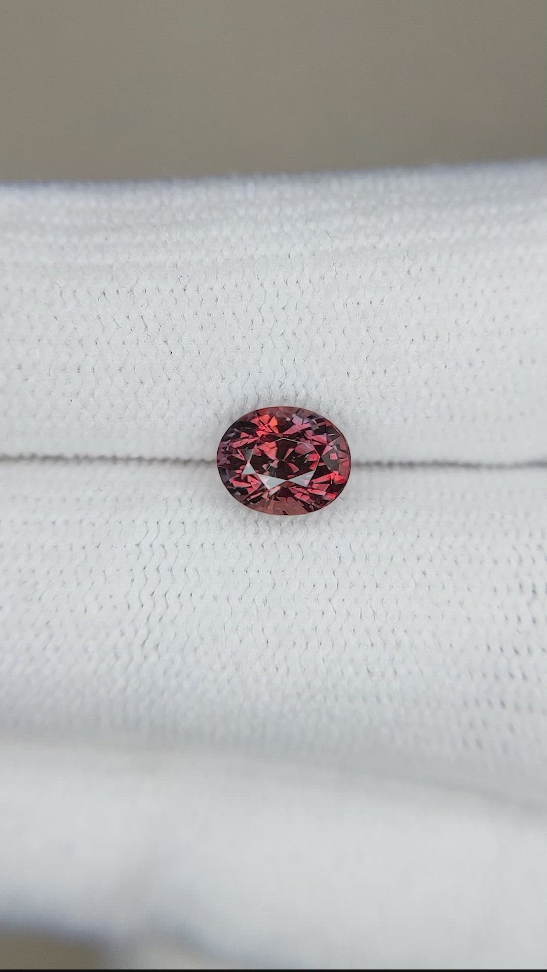 1.45 Ct. Bi Color Sapphire from Montana Size Video