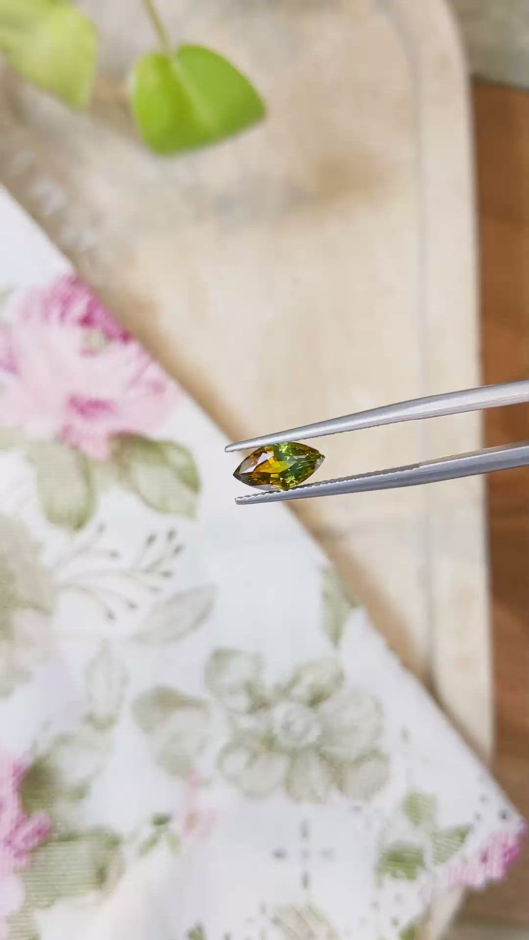 1.49 Ct. Bi Color Sapphire from Montana Size Video