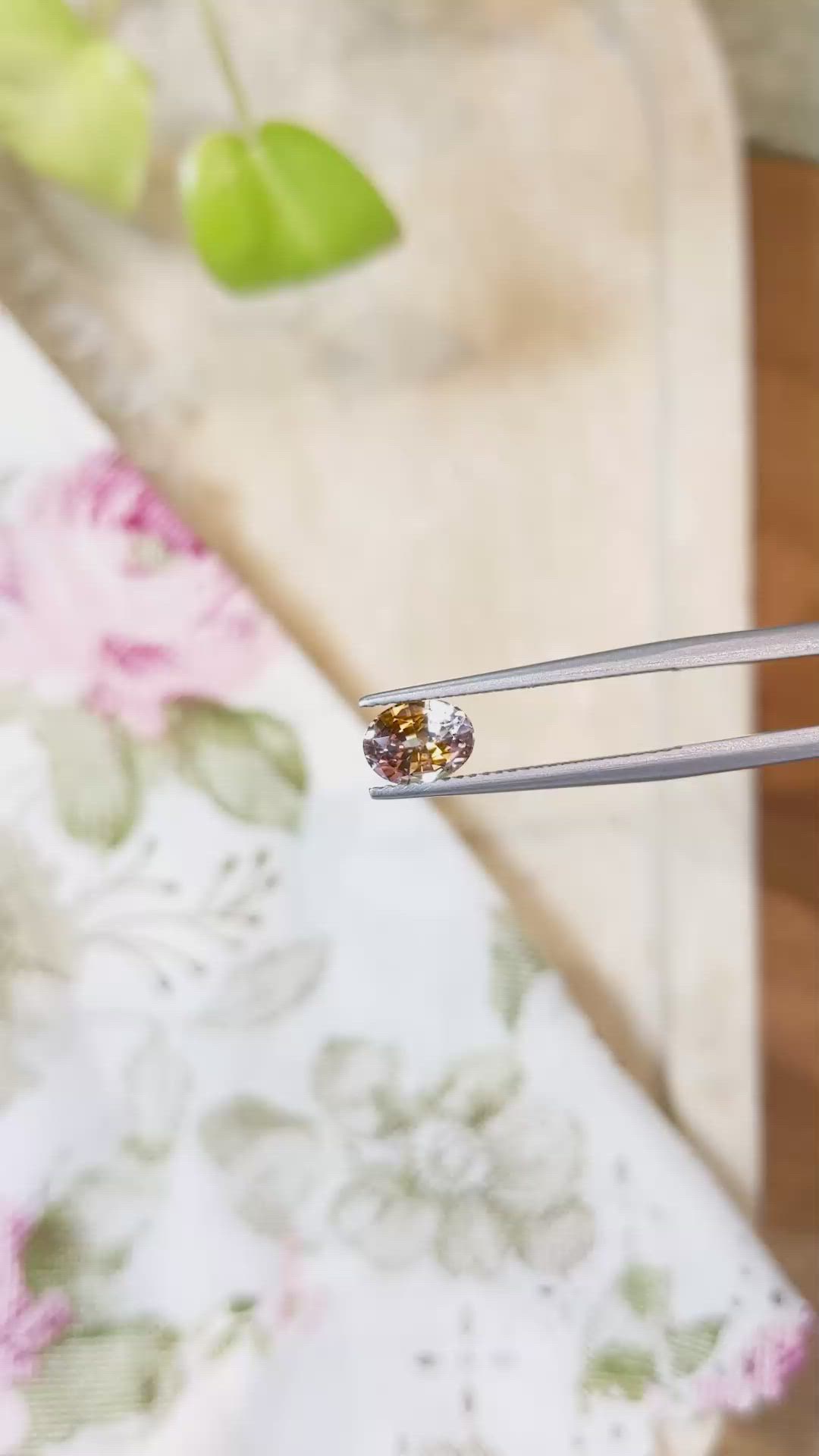 1.42 Ct. Bi Color Sapphire from Montana Size Video