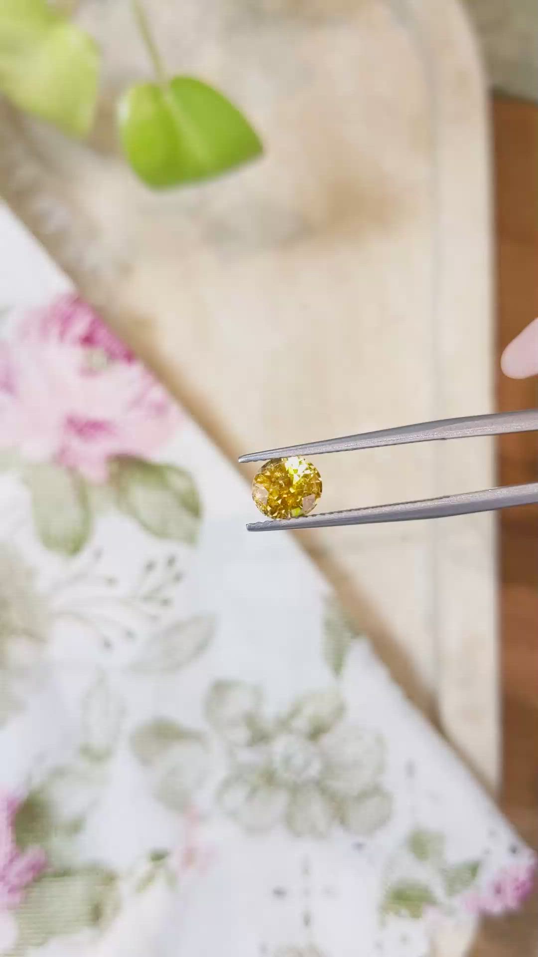 1.55 Ct. Yellow Sapphire from Montana Size Video