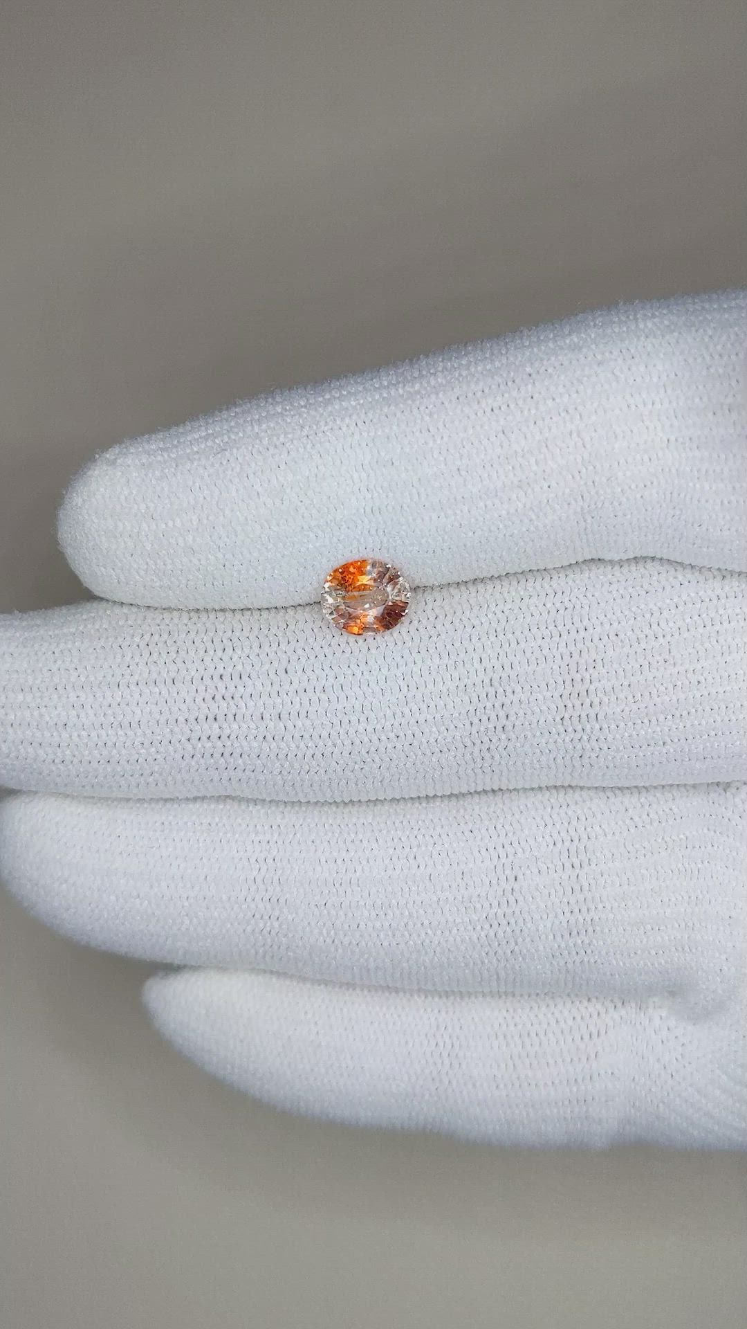 1.18 Ct. Bi Color Sapphire from Montana Size Video