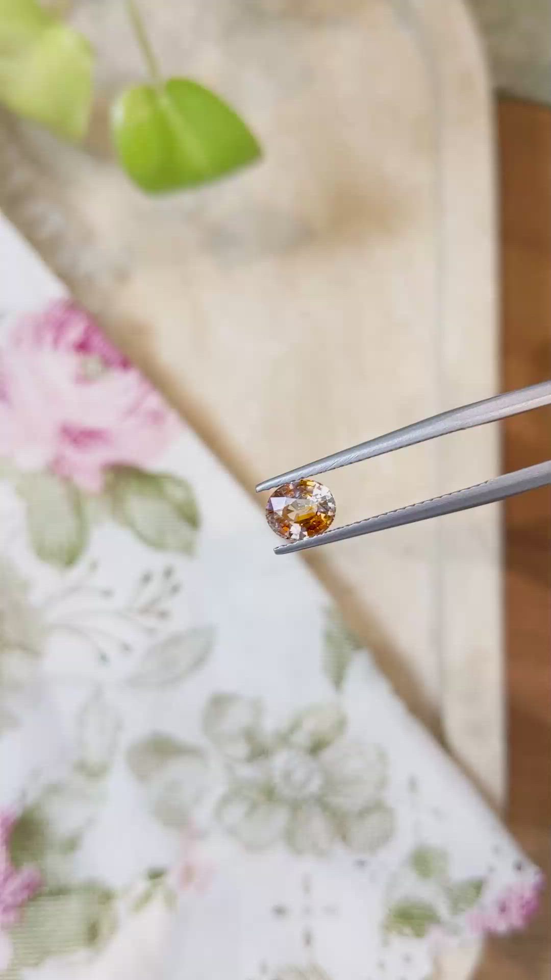 1.18 Ct. Bi Color Sapphire from Montana Size Video