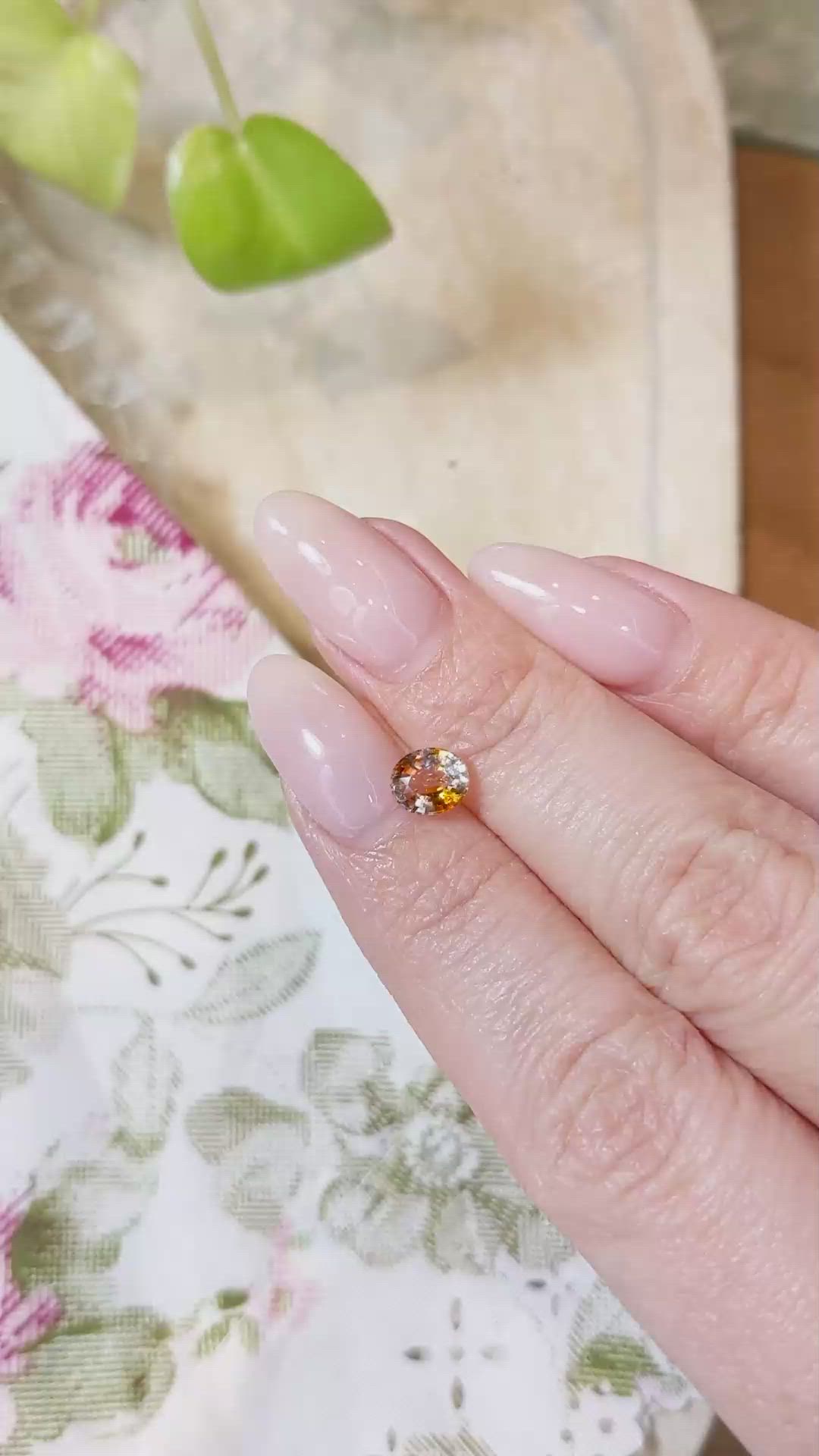 1.18 Ct. Bi Color Sapphire from Montana Size Video