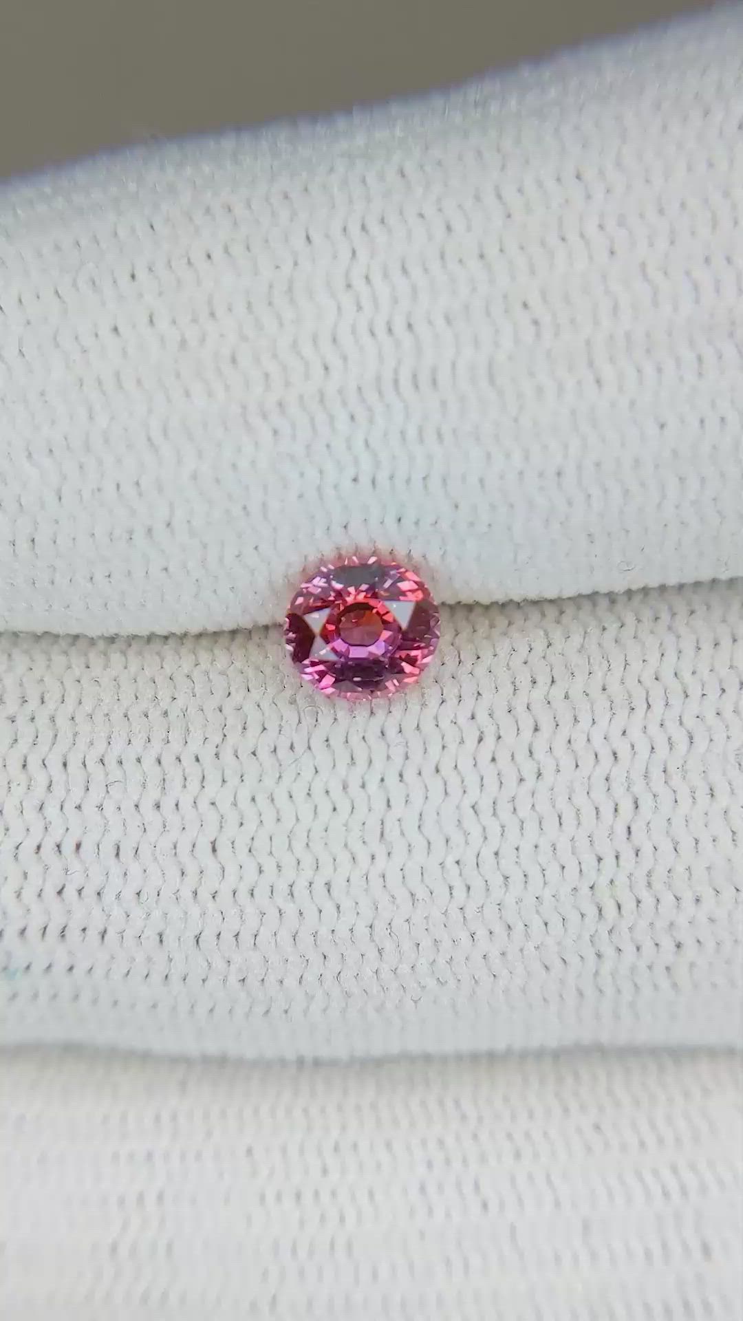 0.96 Ct. Bi Color Sapphire from Montana Size Video